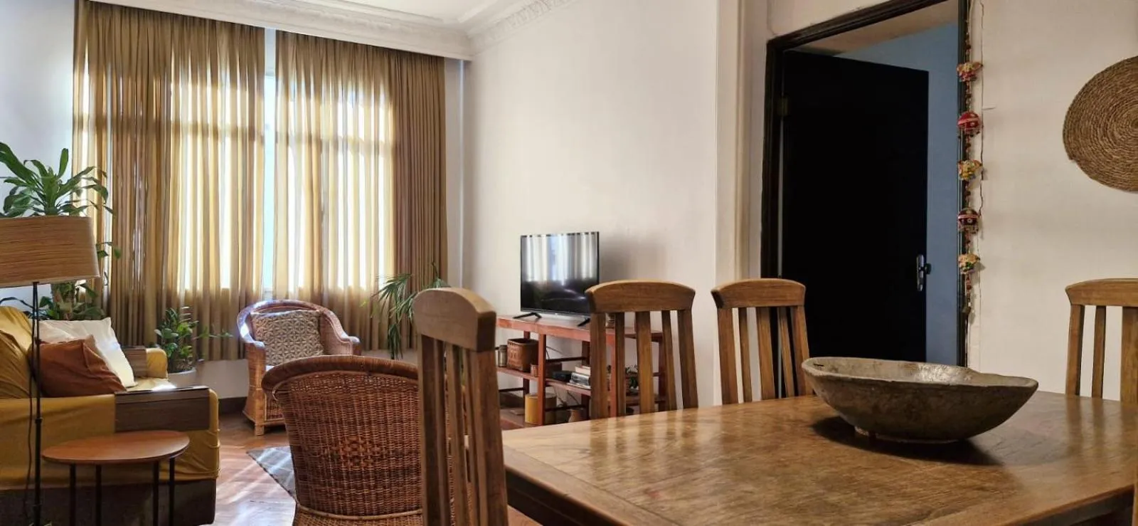 Copacabana 3 quartos ar cond a 2 qds da praia