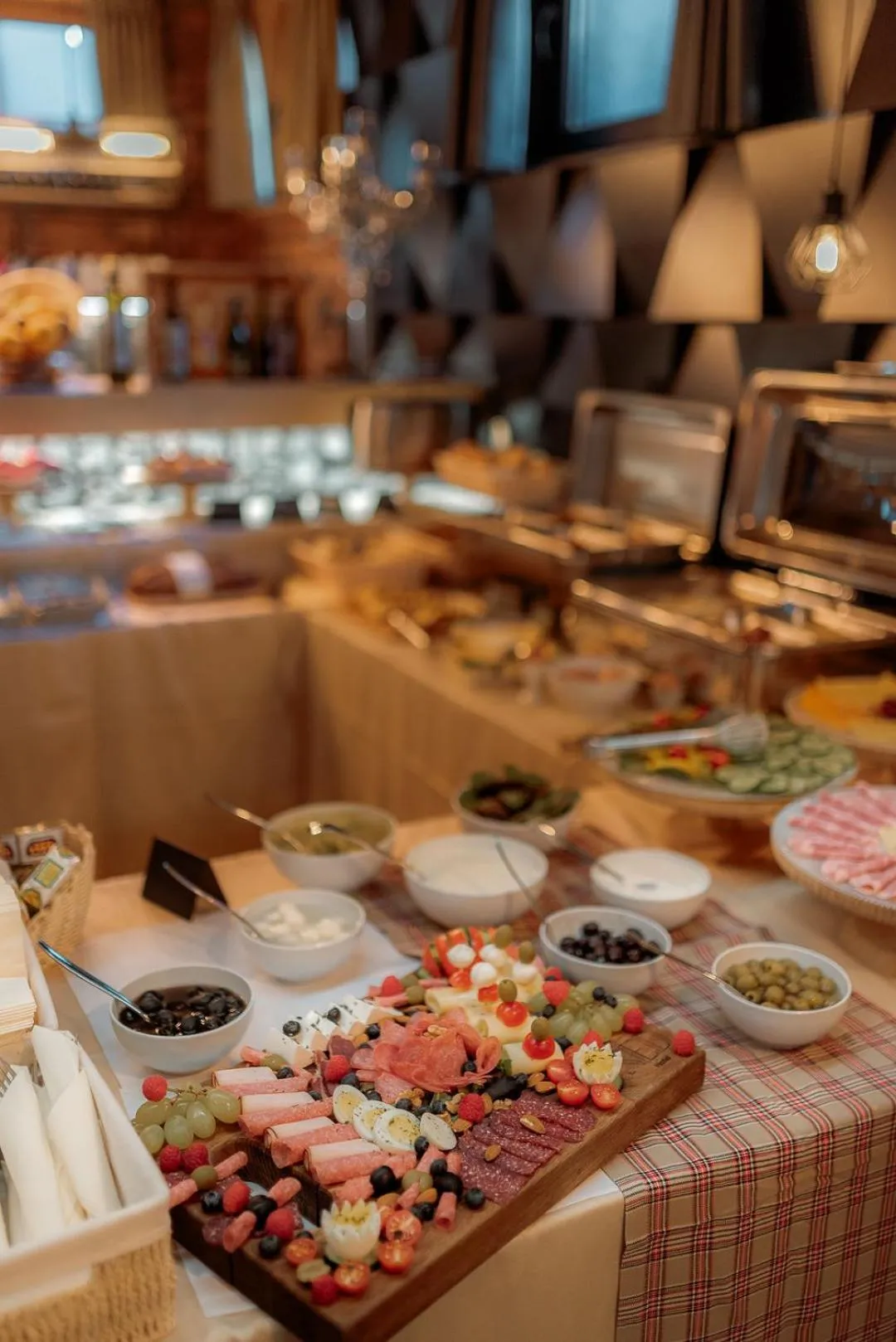 Food and drinks in NED Hotel