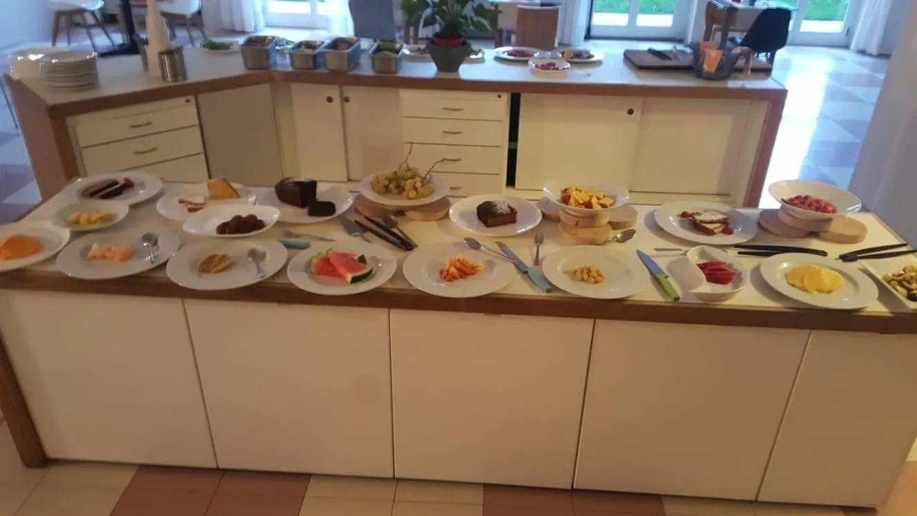 Food and drinks in hotel garni Santa Caterina