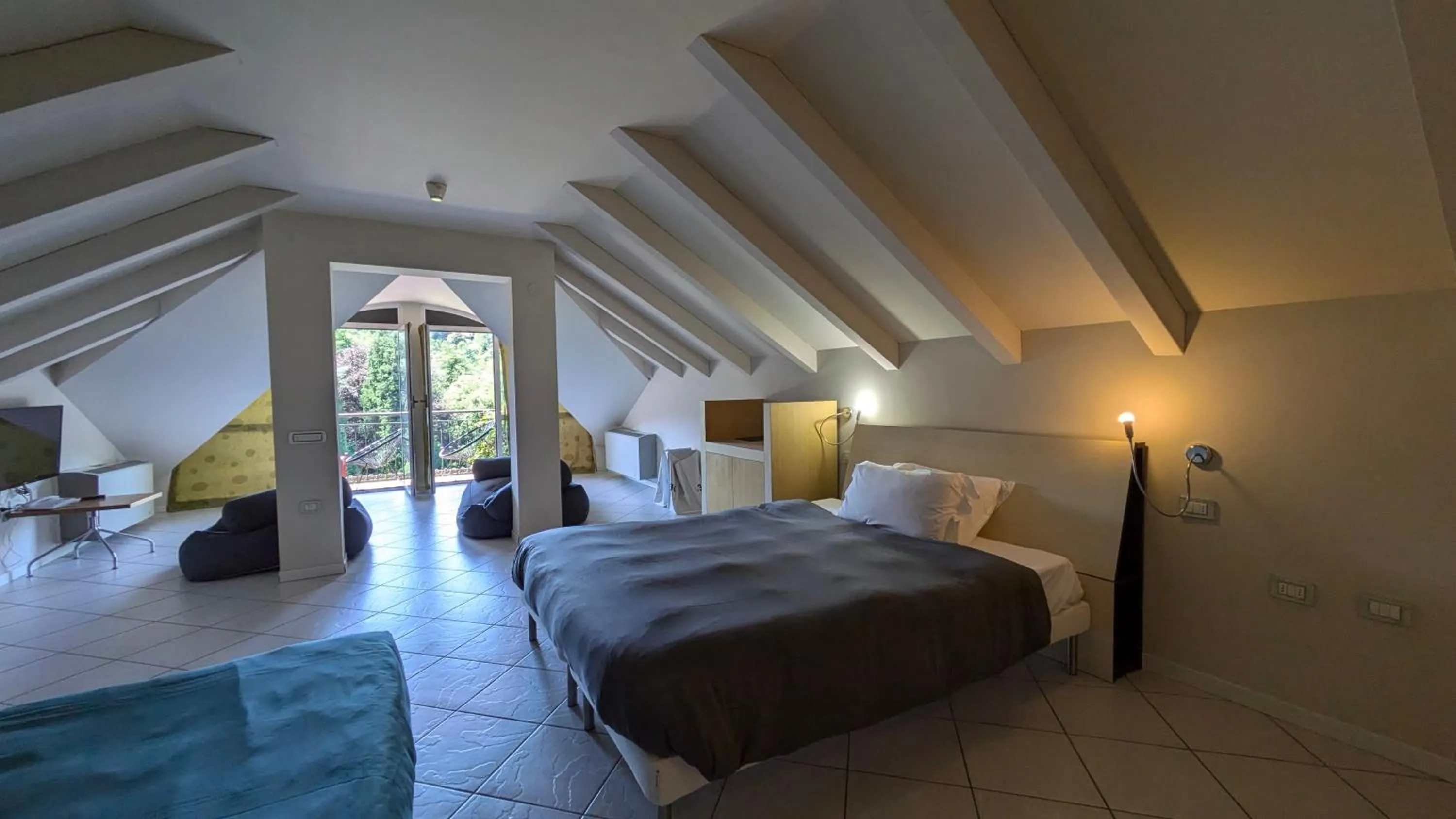 Bed in hotel garni Santa Caterina