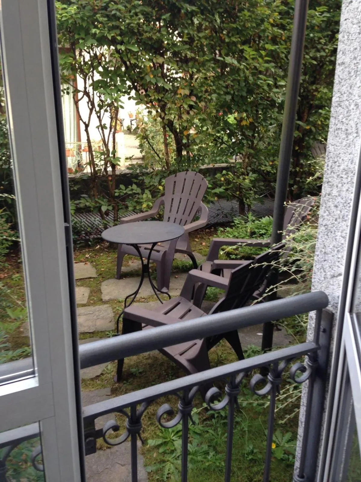 Patio in hotel garni Santa Caterina