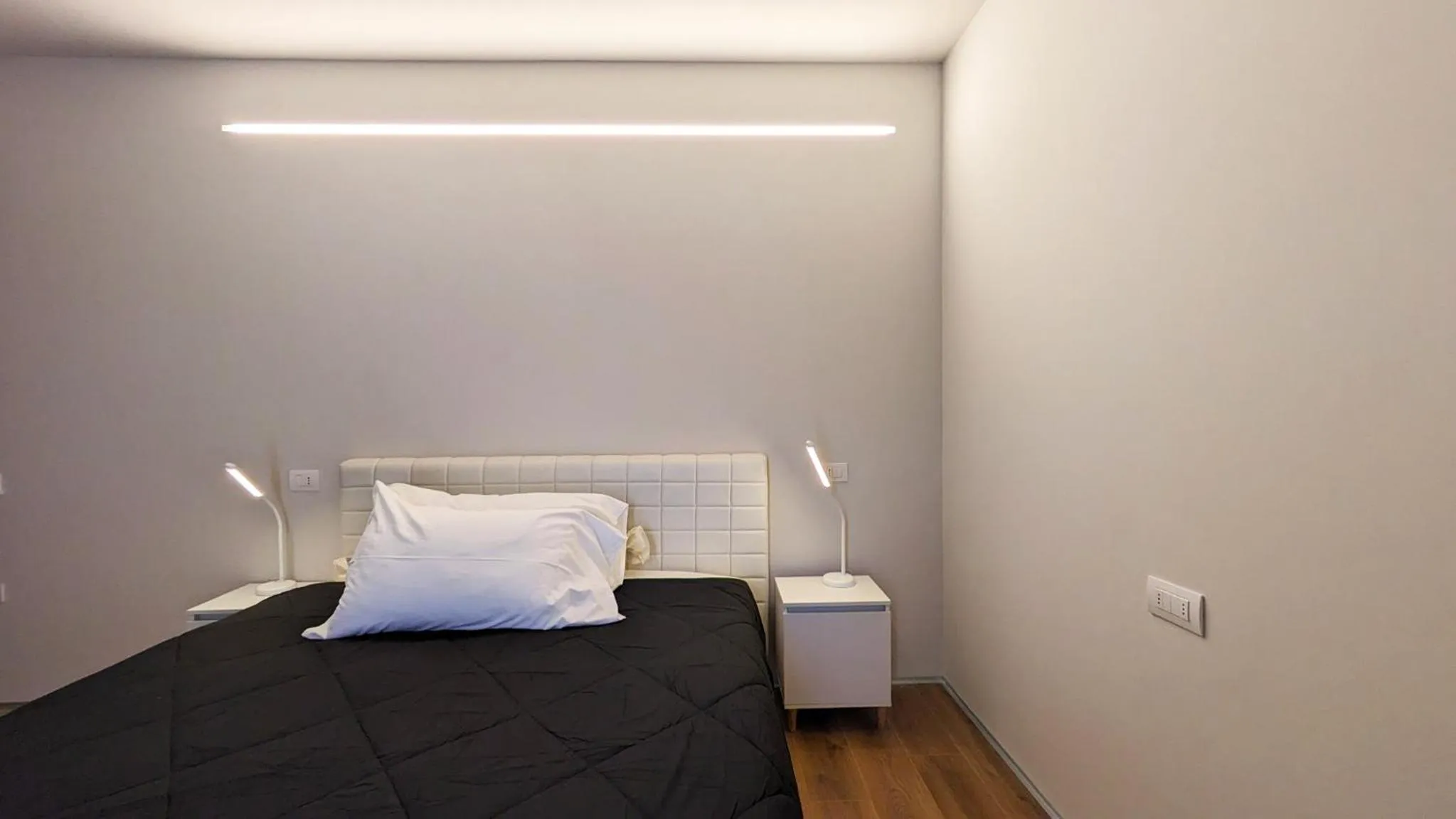 Photo of the whole room, Bed in hotel garni Santa Caterina