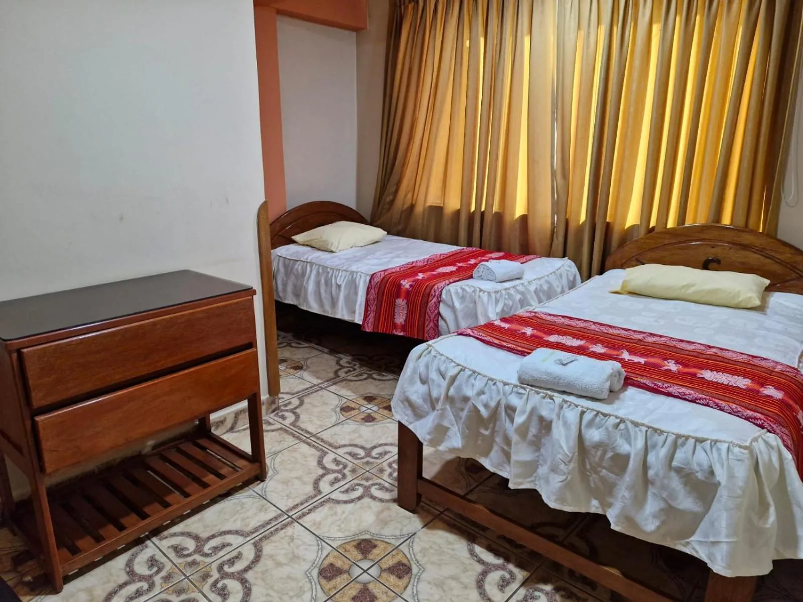 Twin Room in Hotel Colquewasi