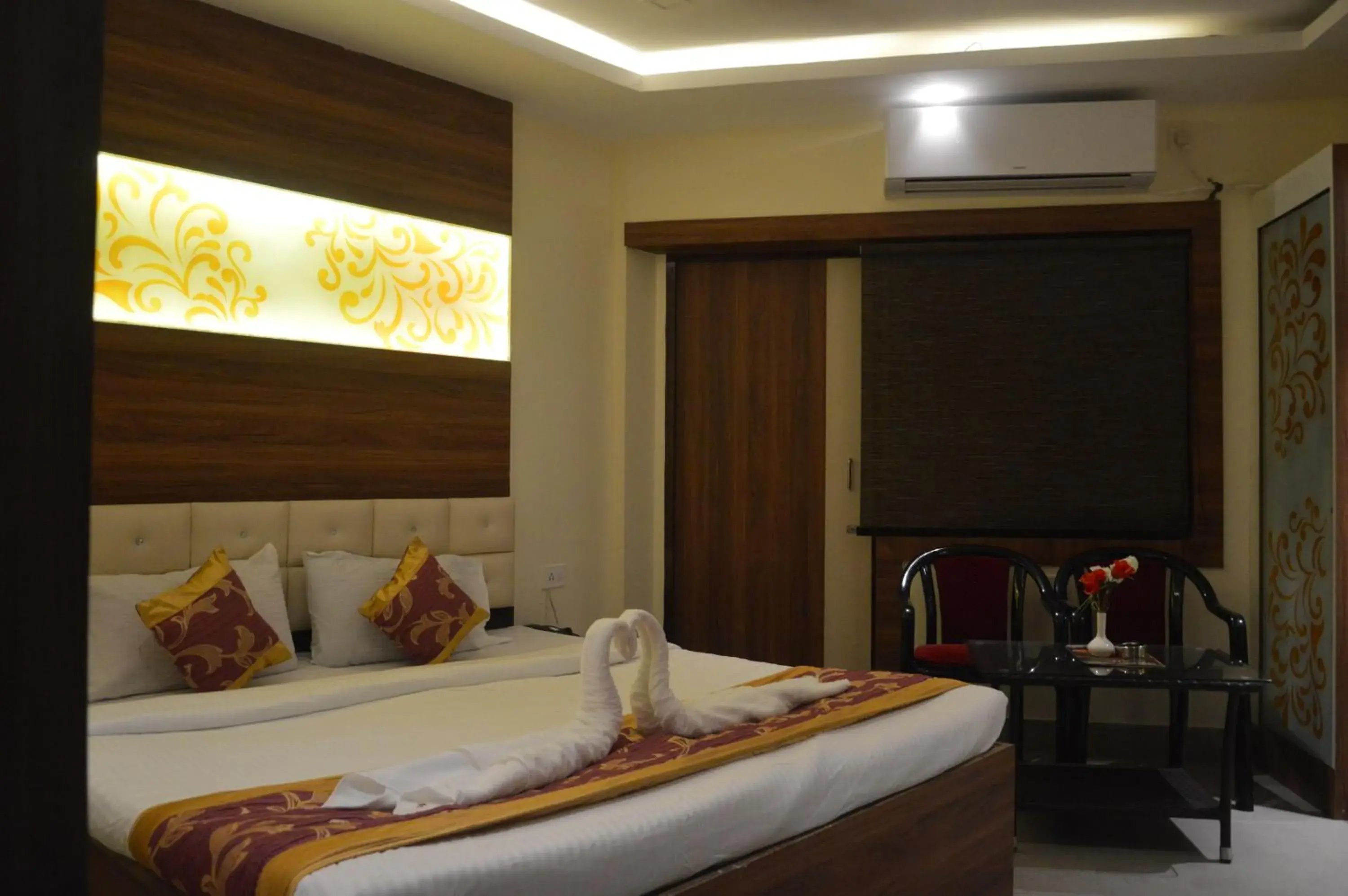 Bedroom, Bed in JEEVAN SANDHYA Bedroom, Bed in JEEVAN SANDHYA