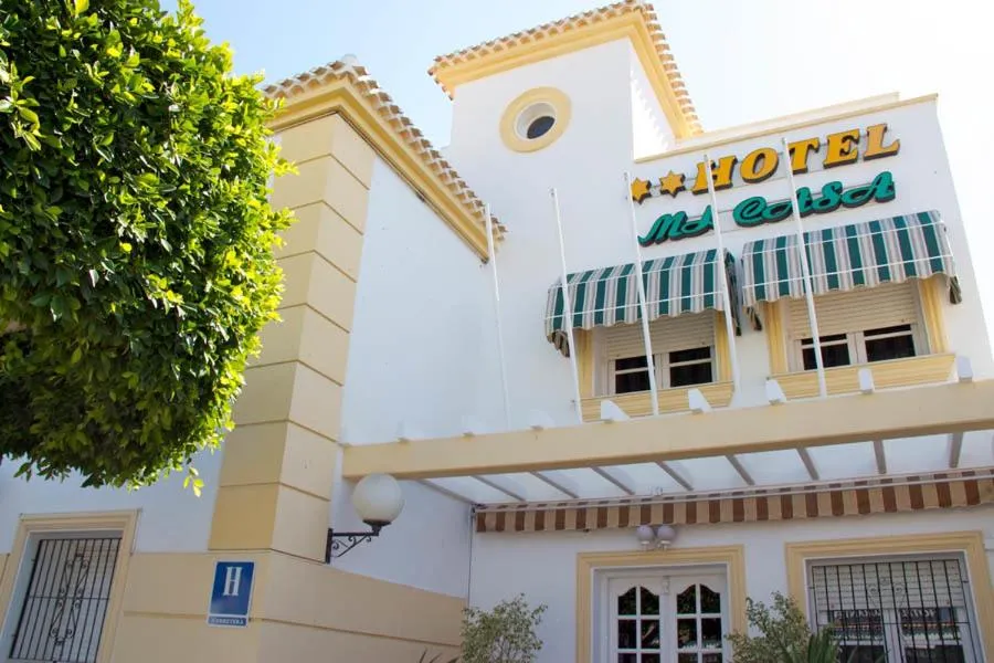 Facade/entrance in Hotel Mi Casa