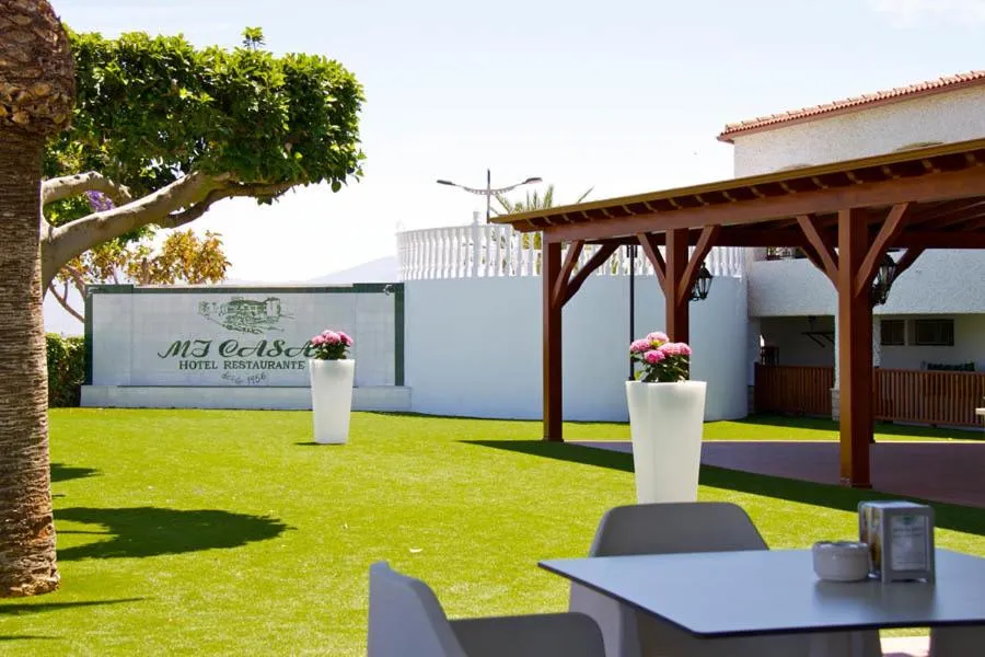 Garden in Hotel Mi Casa