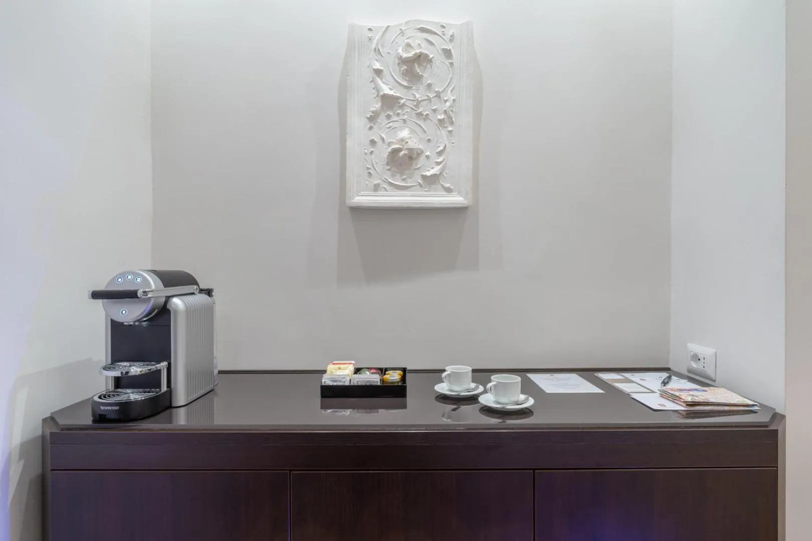 Coffee/tea facilities in Internazionale Domus