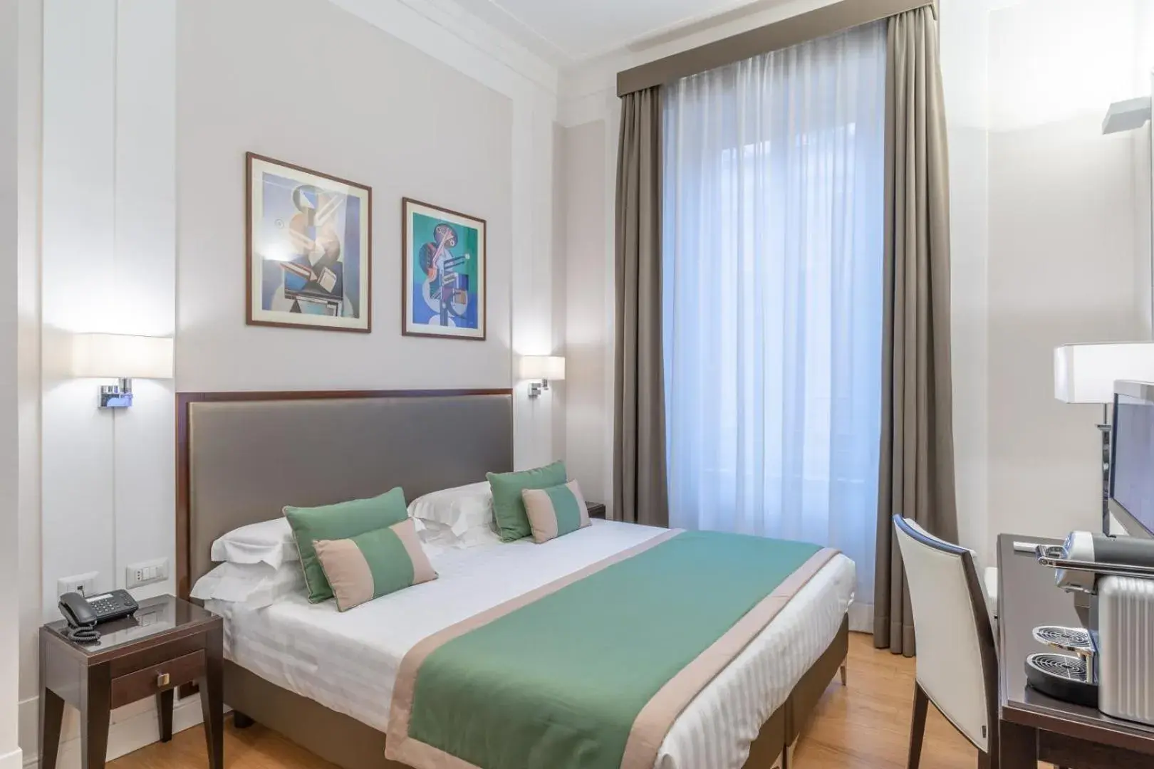 TV and multimedia, Bed in Internazionale Domus TV and multimedia, Bed in Internazionale Domus