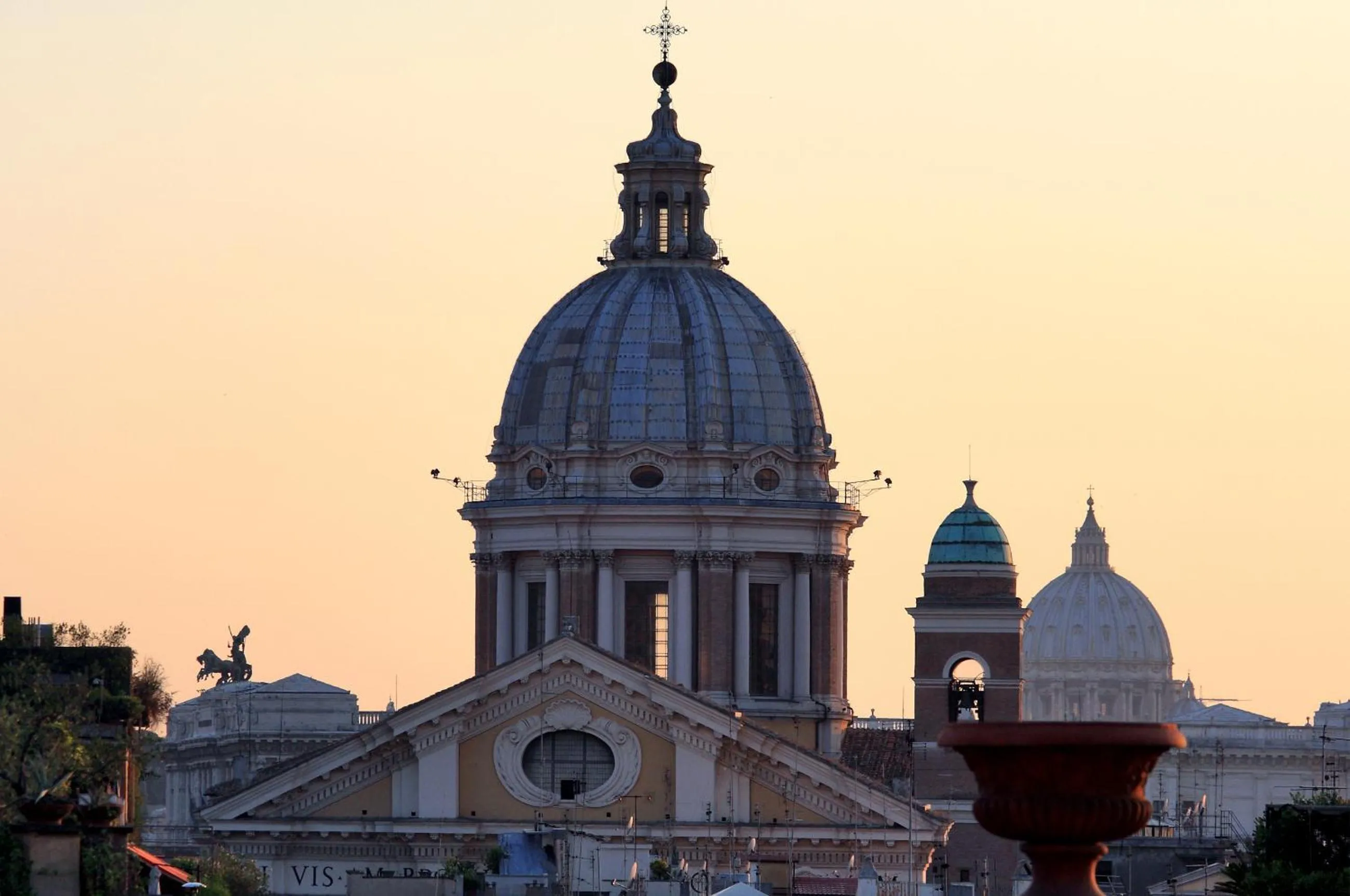 Nearby landmark in Internazionale Domus
