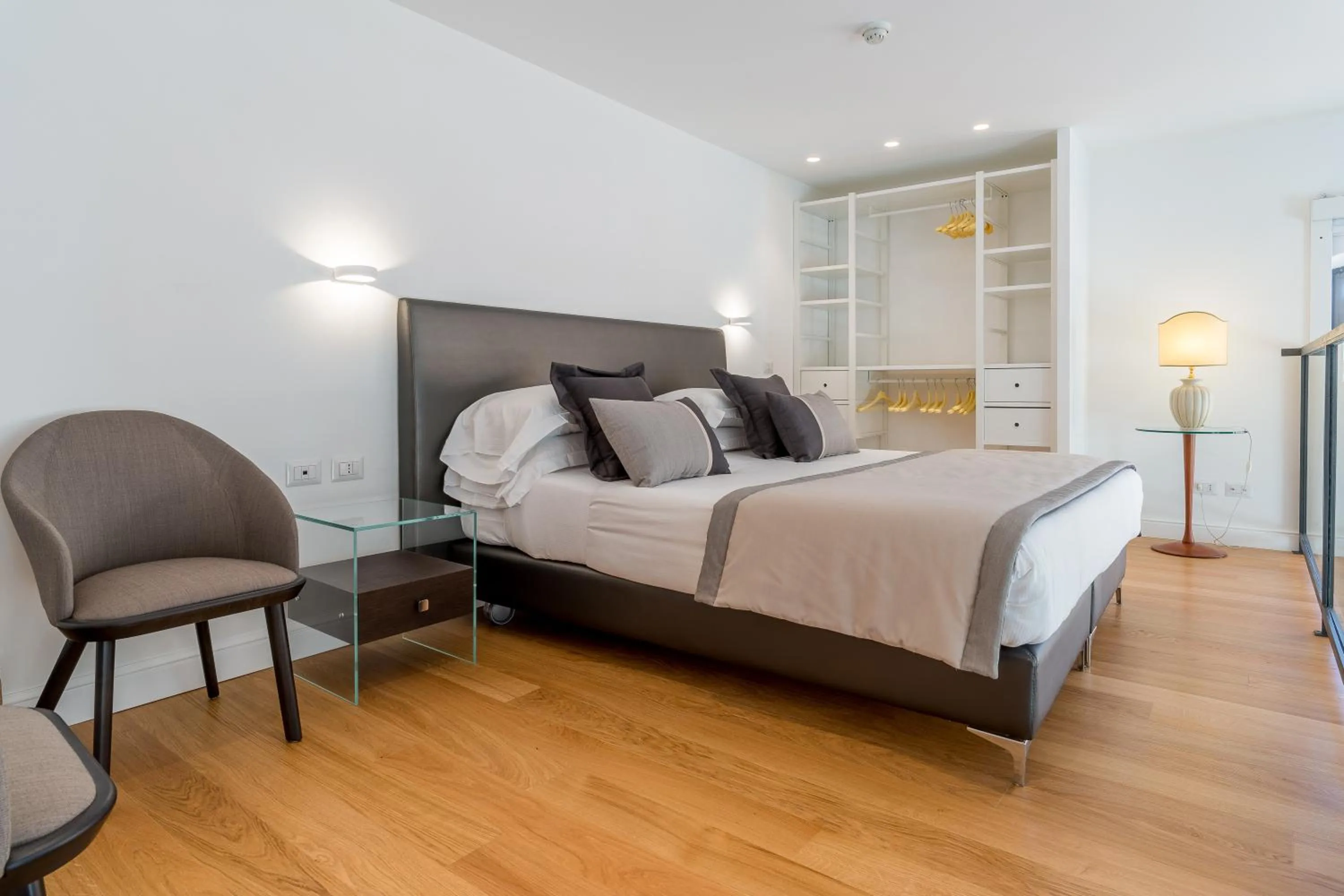 Bedroom, Bed in Internazionale Domus