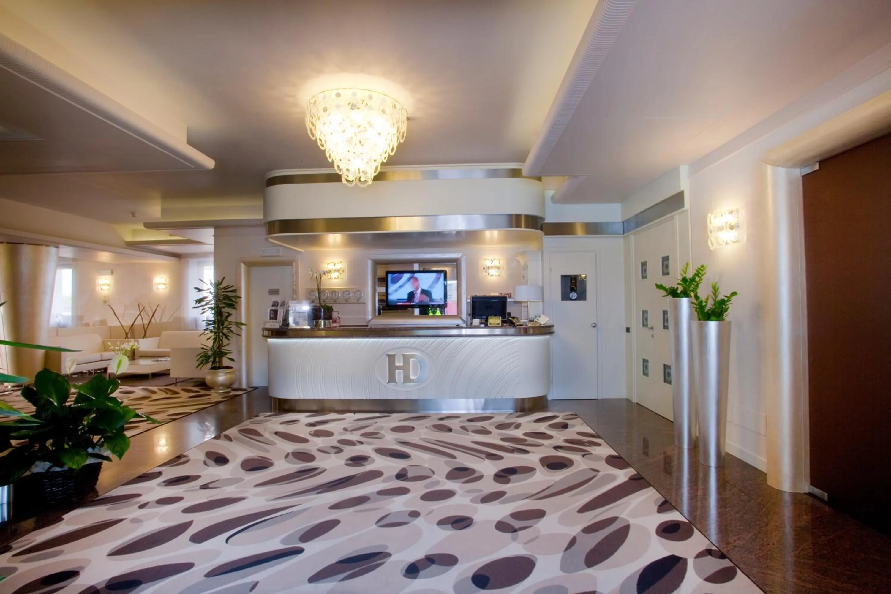 Lobby or reception in Hotel Desenzano