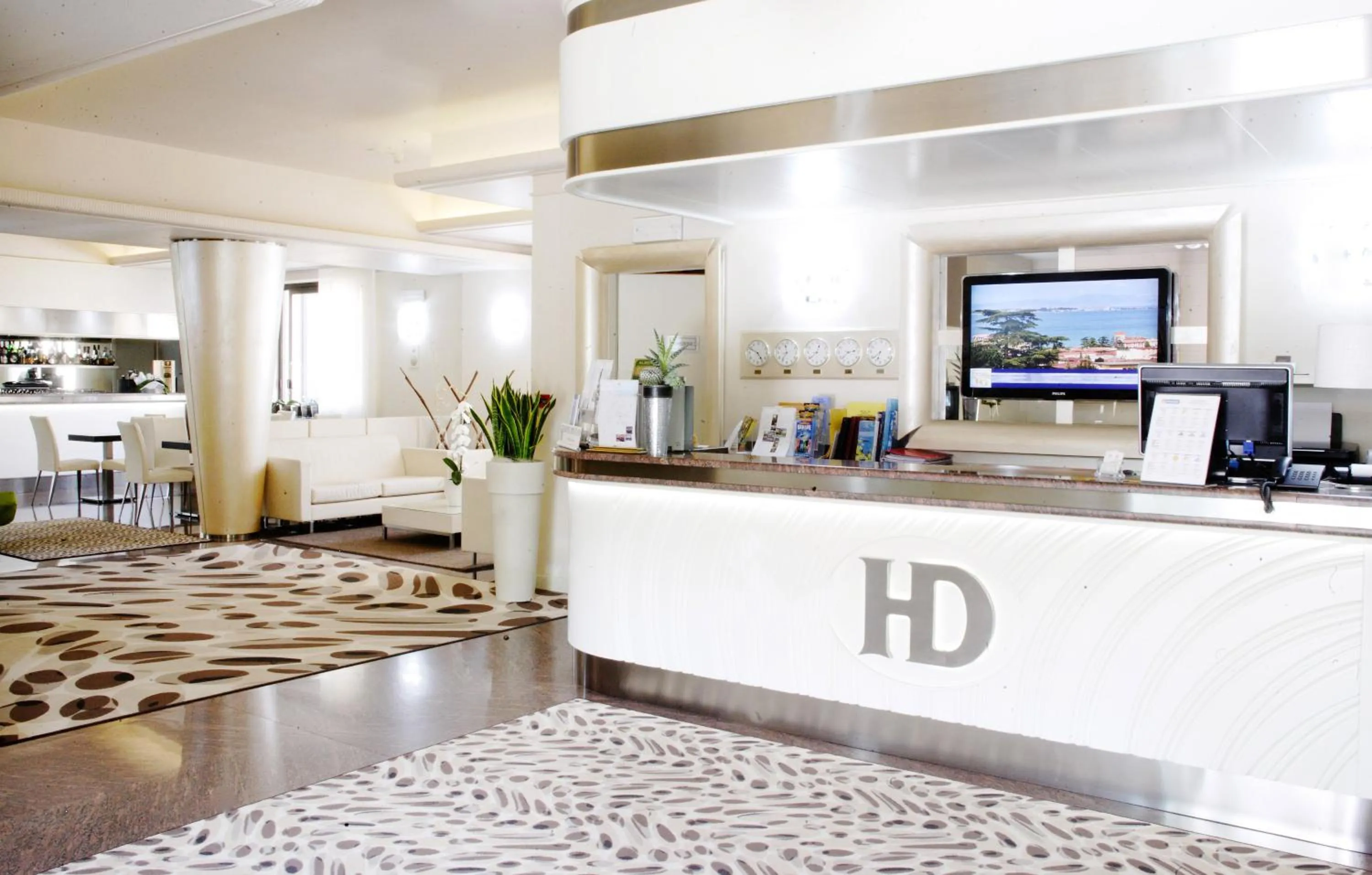 Lobby or reception in Hotel Desenzano