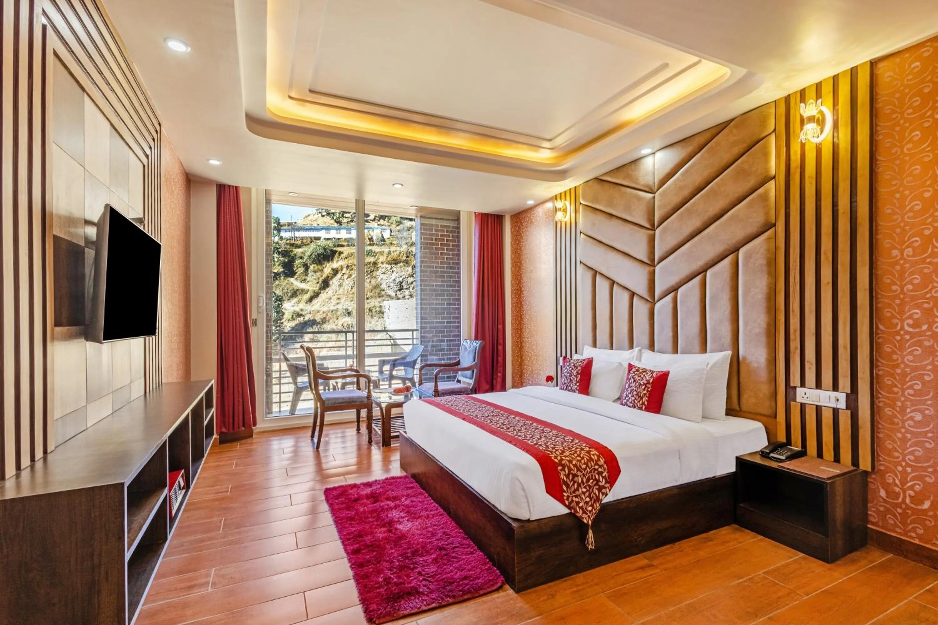 Photo of the whole room, Bed in Sterling Shivalik Chail