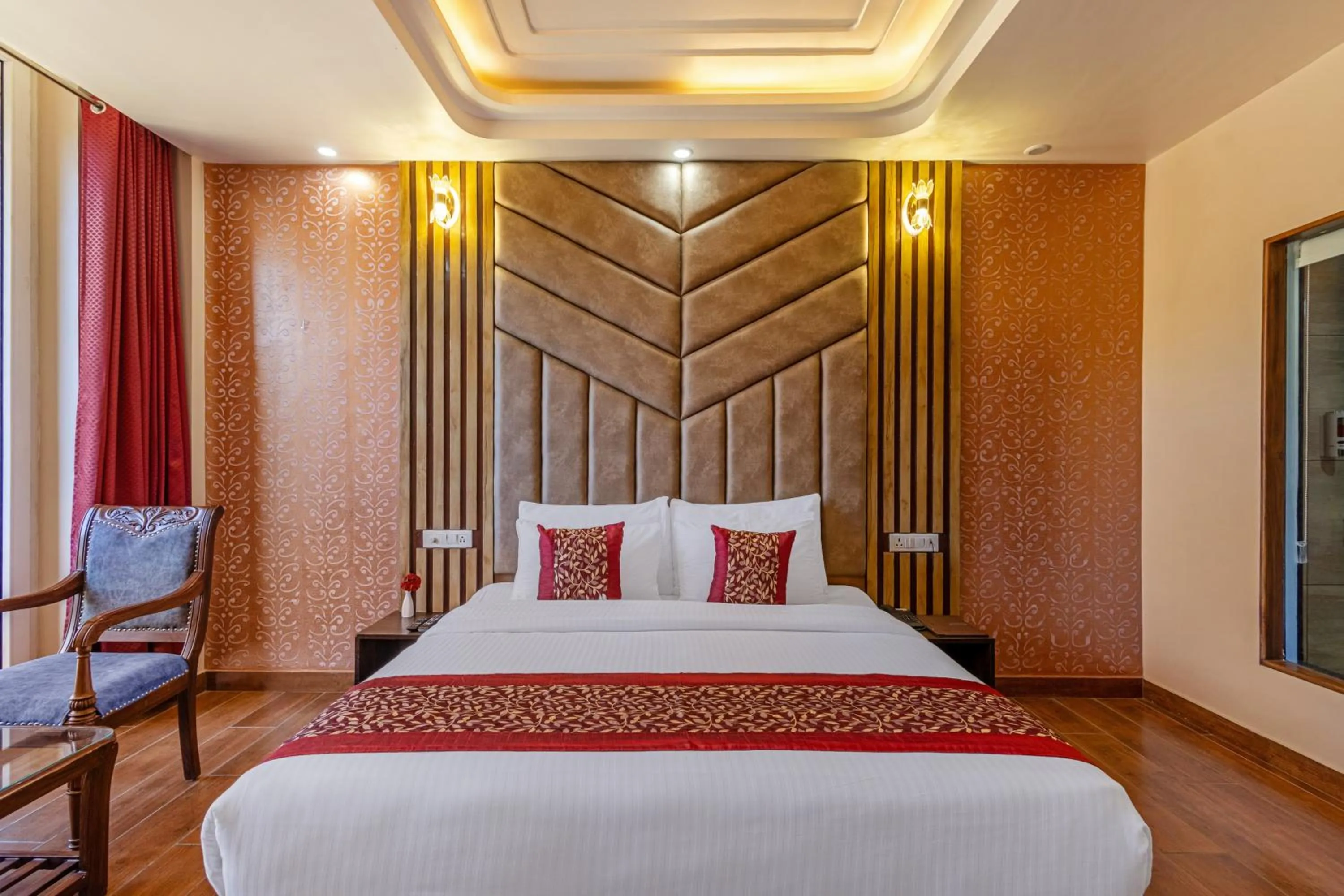 Bed in Sterling Shivalik Chail