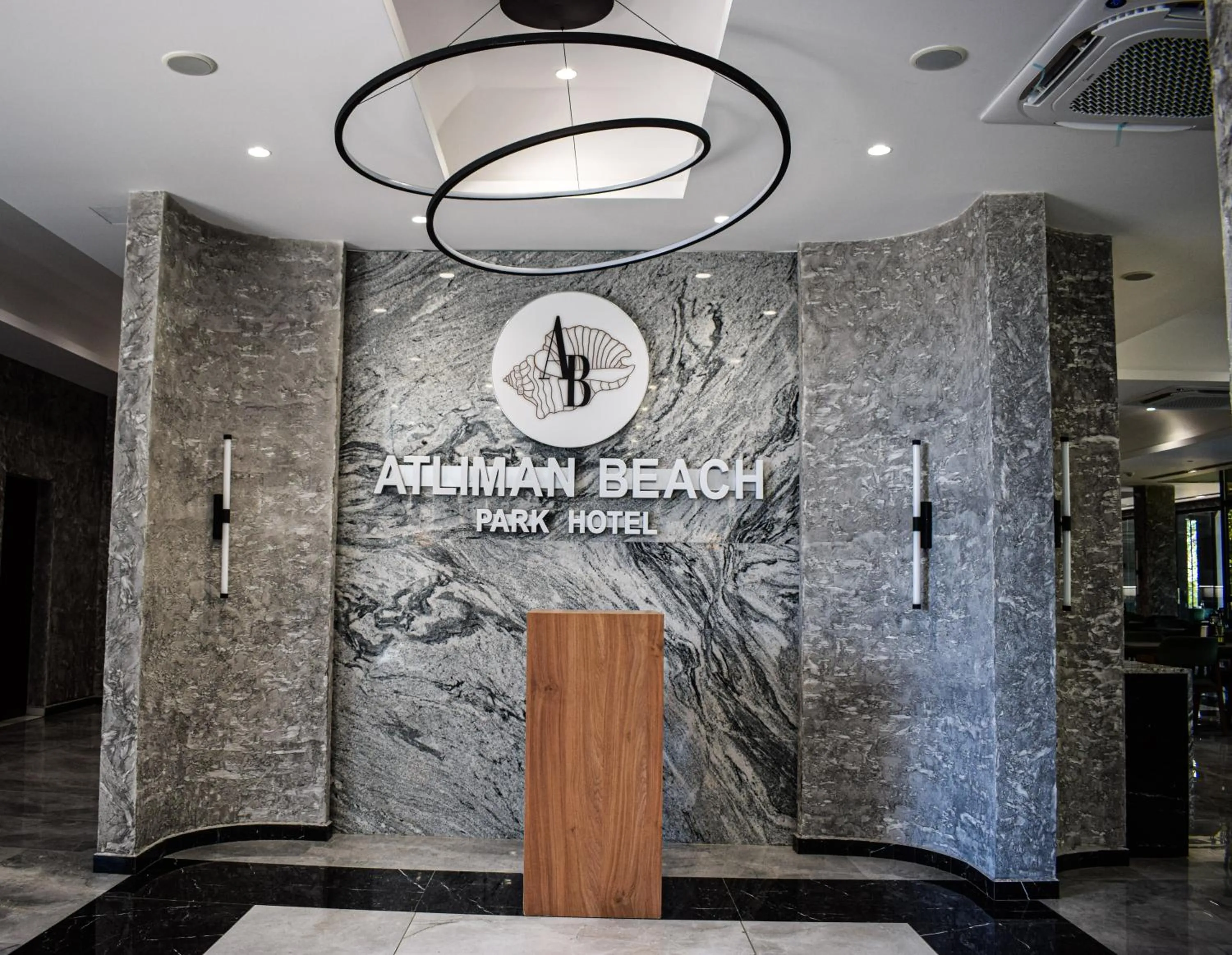 Restaurant/places to eat in Atliman Beach Park Hotel