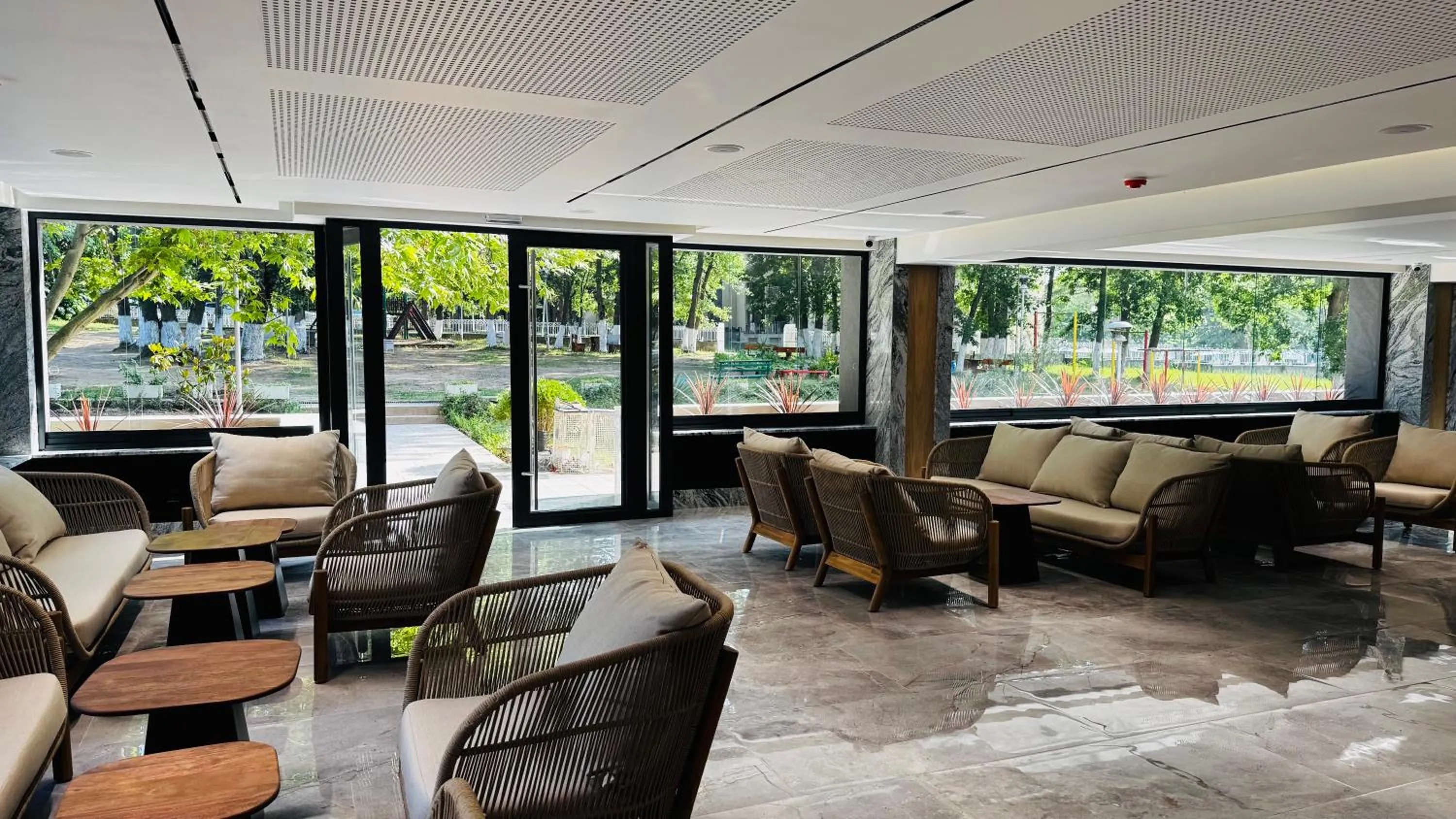 Lobby or reception in Atliman Beach Park Hotel