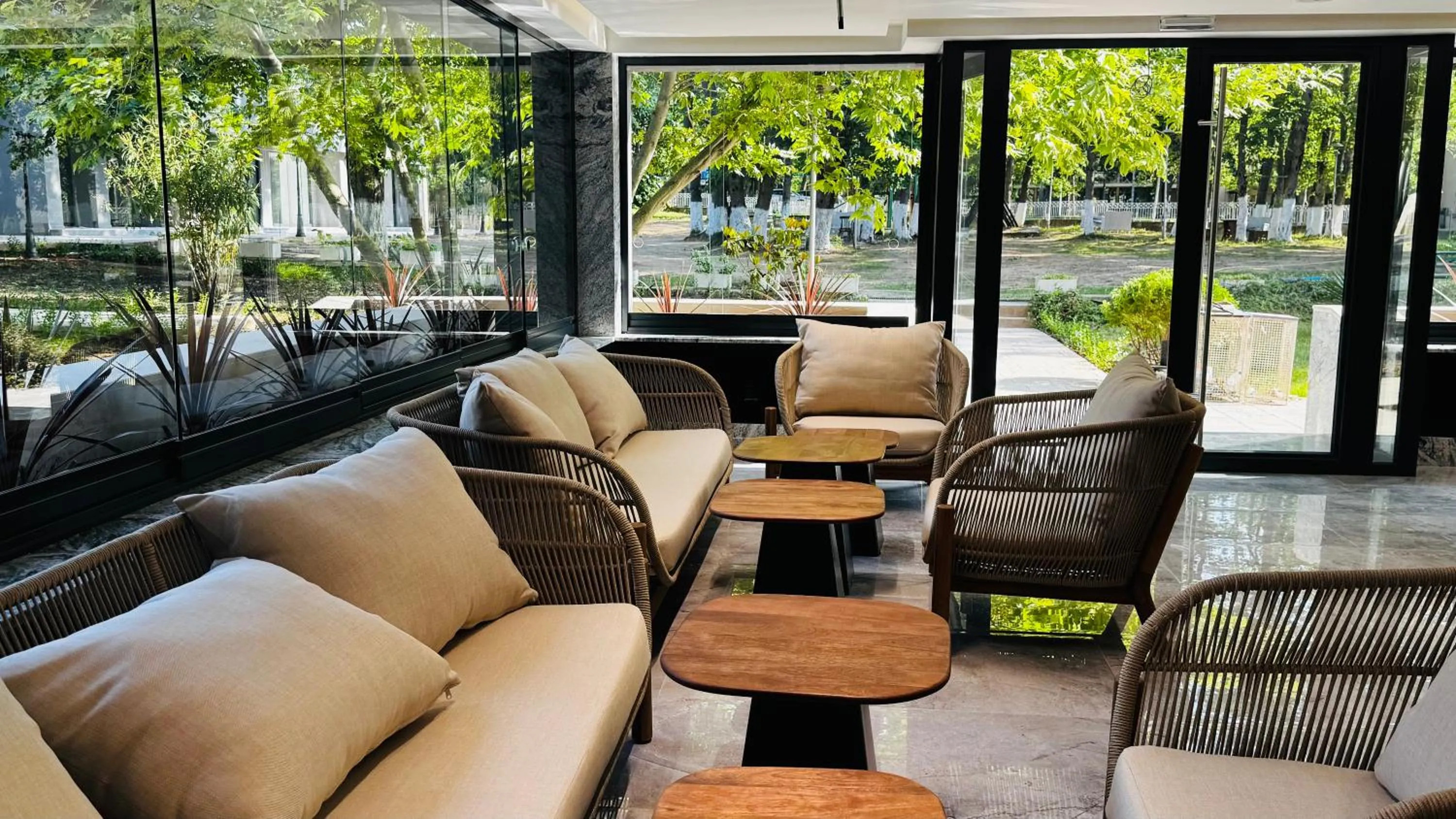 Lobby or reception in Atliman Beach Park Hotel