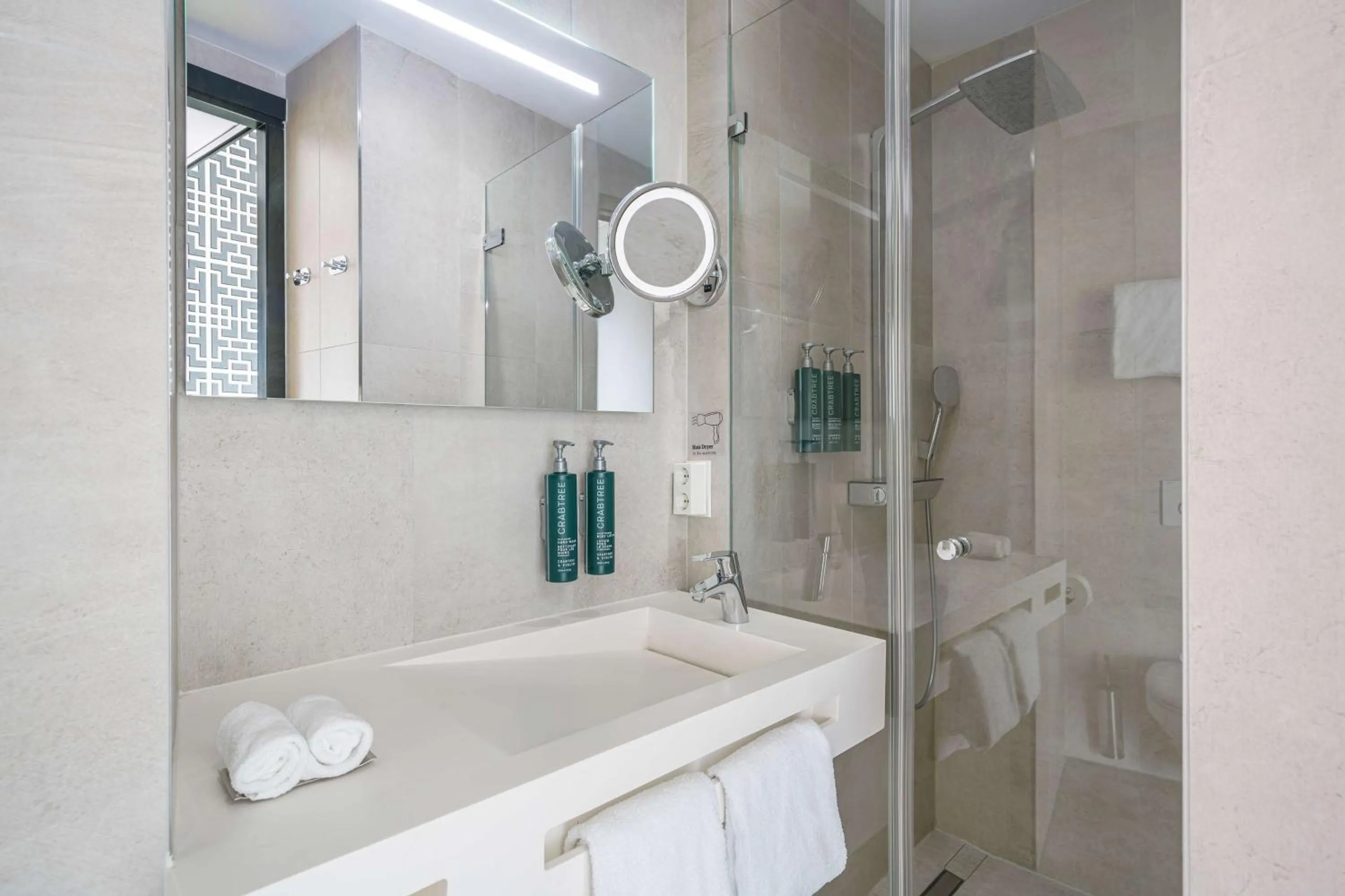 Bathroom in DoubleTree by Hilton Amsterdam - NDSM Wharf