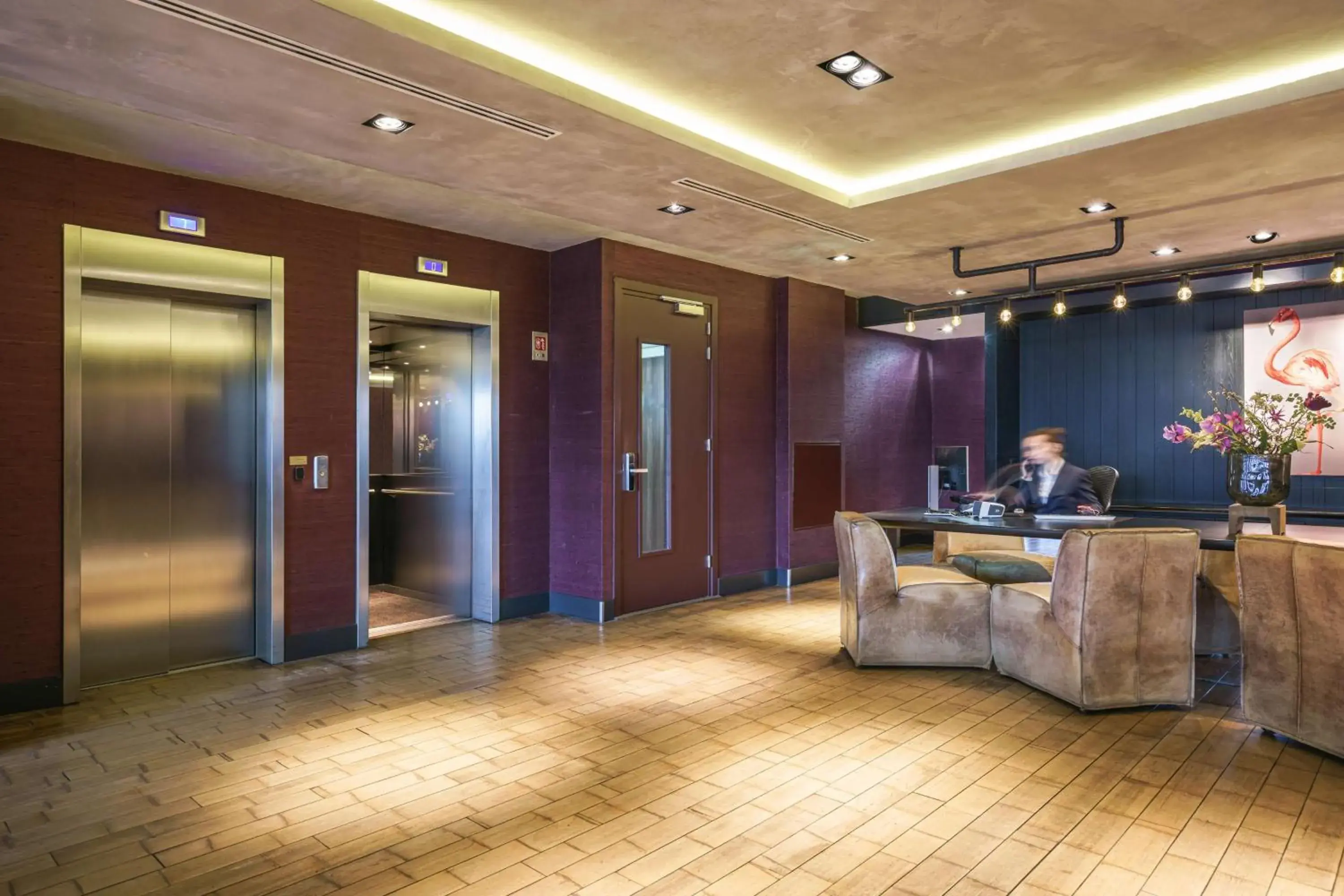 Lobby or reception in DoubleTree by Hilton Amsterdam - NDSM Wharf Lobby or reception in DoubleTree by Hilton Amsterdam - NDSM Wharf