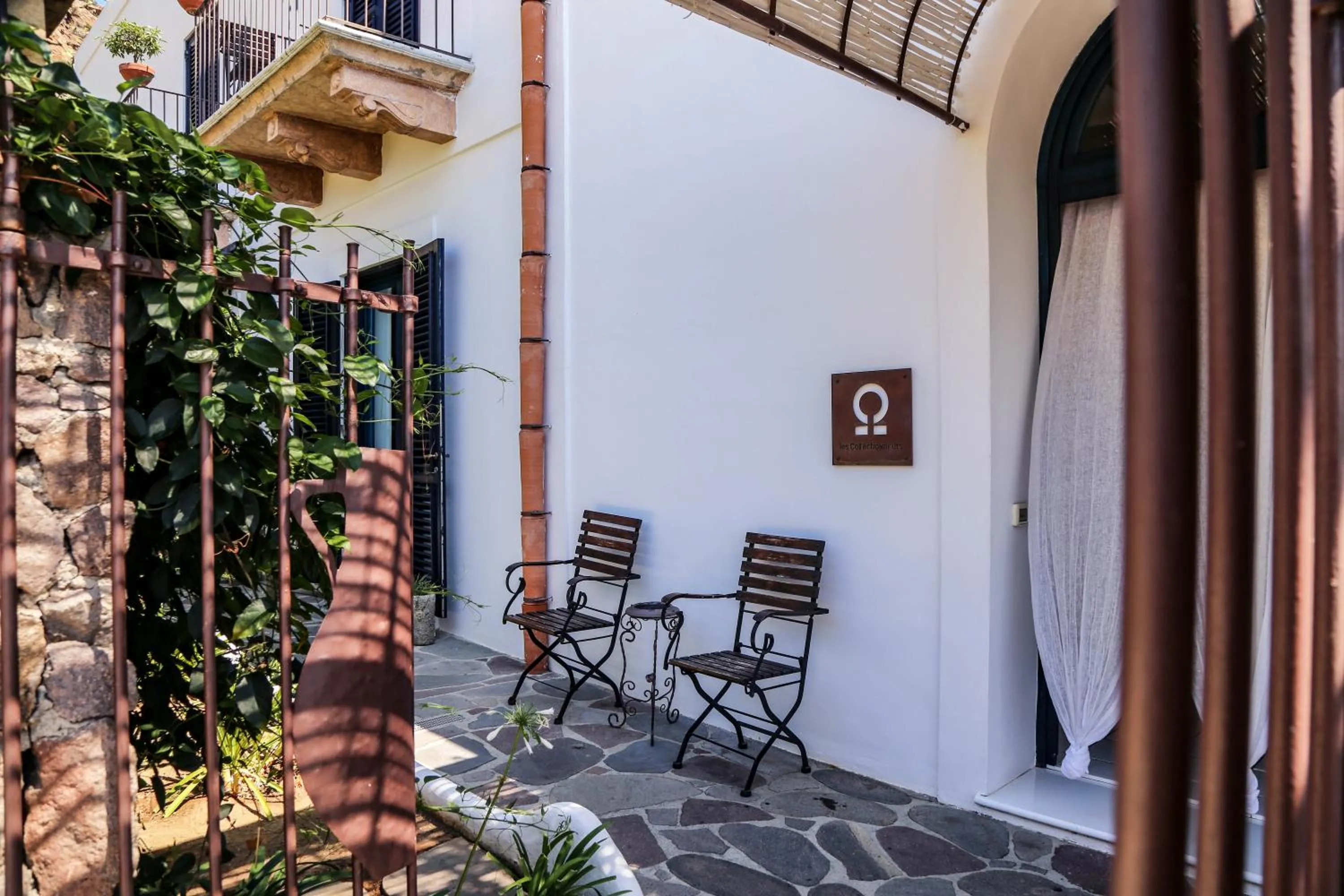 Quartara Boutique Hotel