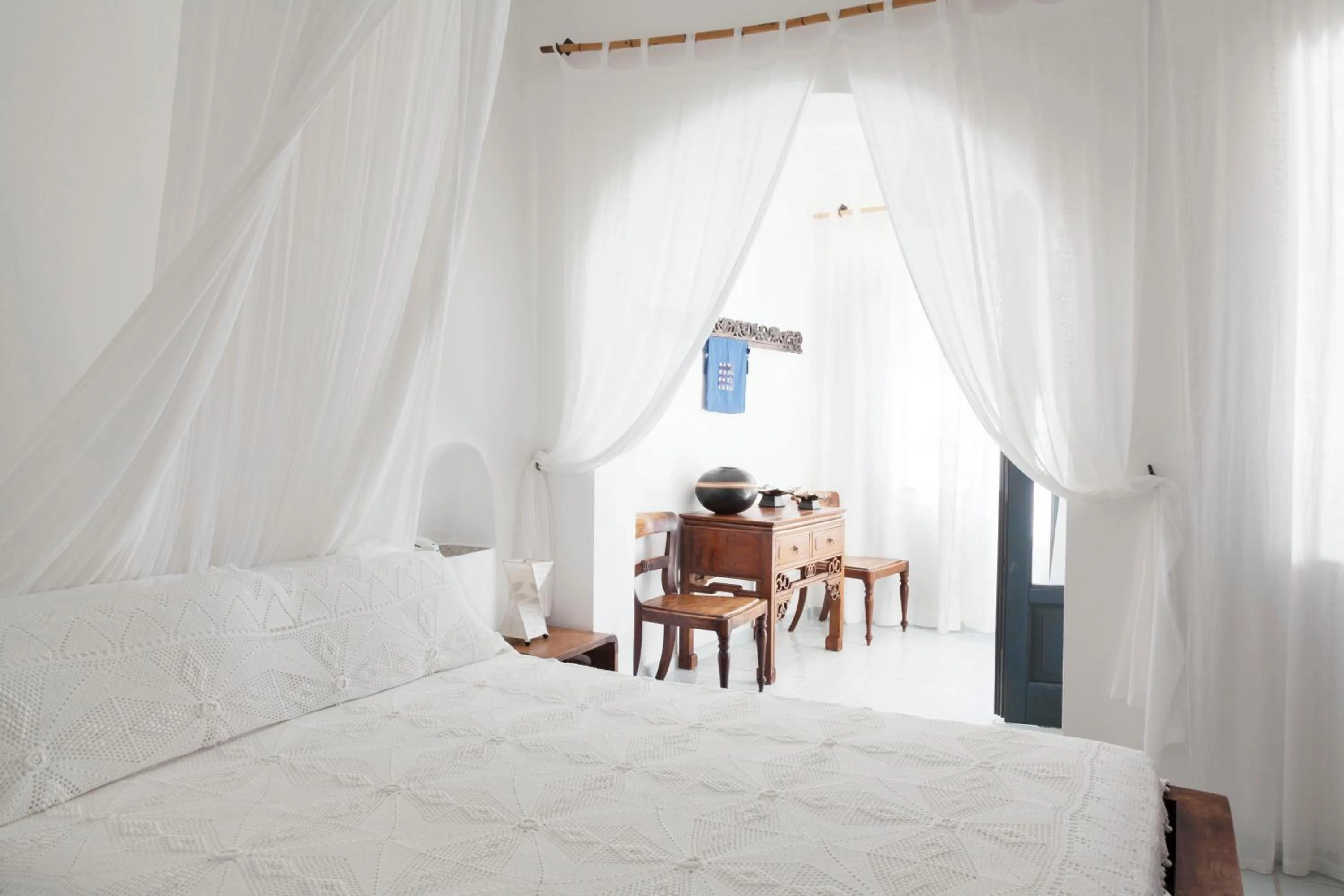 Bed in Quartara Boutique Hotel