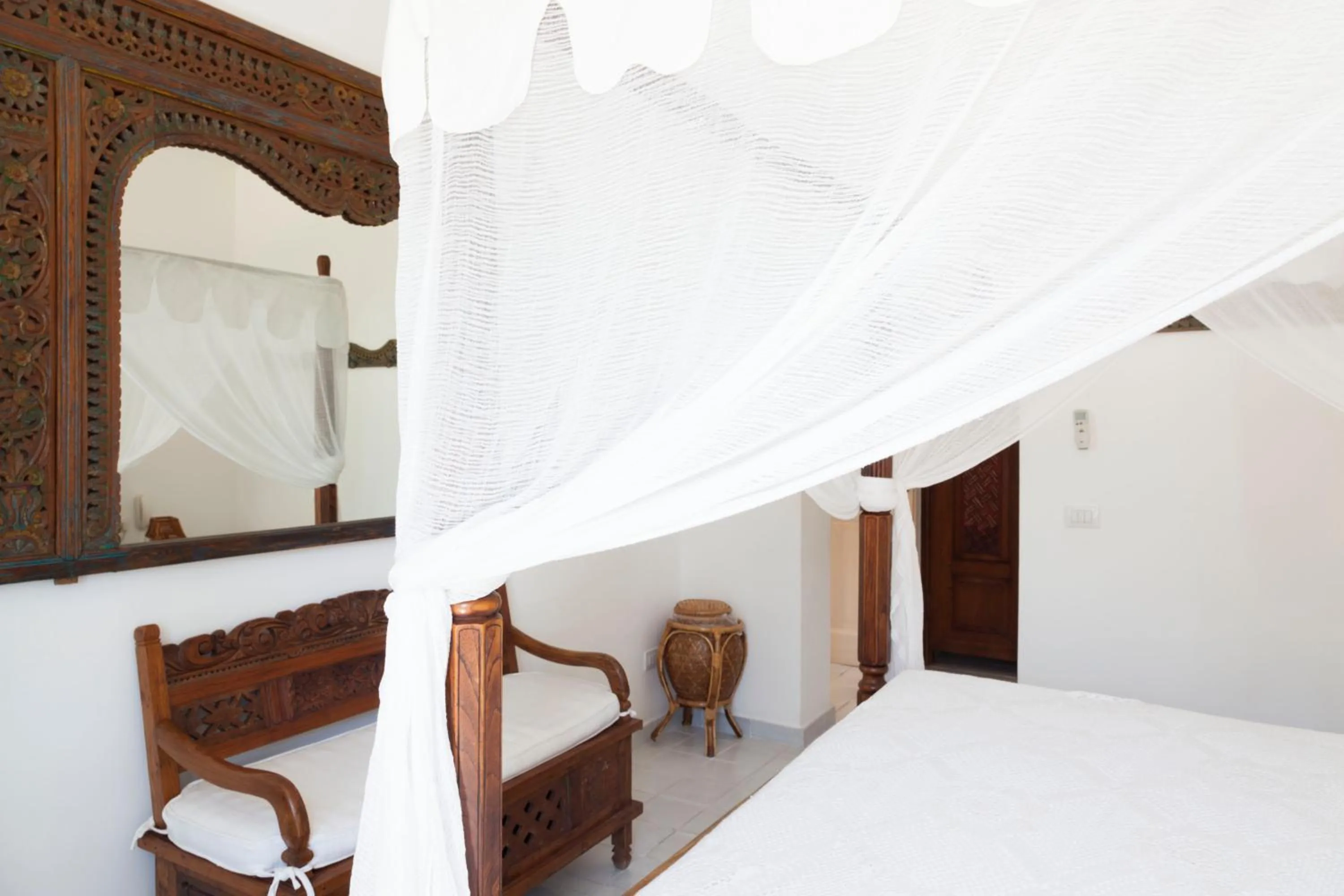 Bed in Quartara Boutique Hotel
