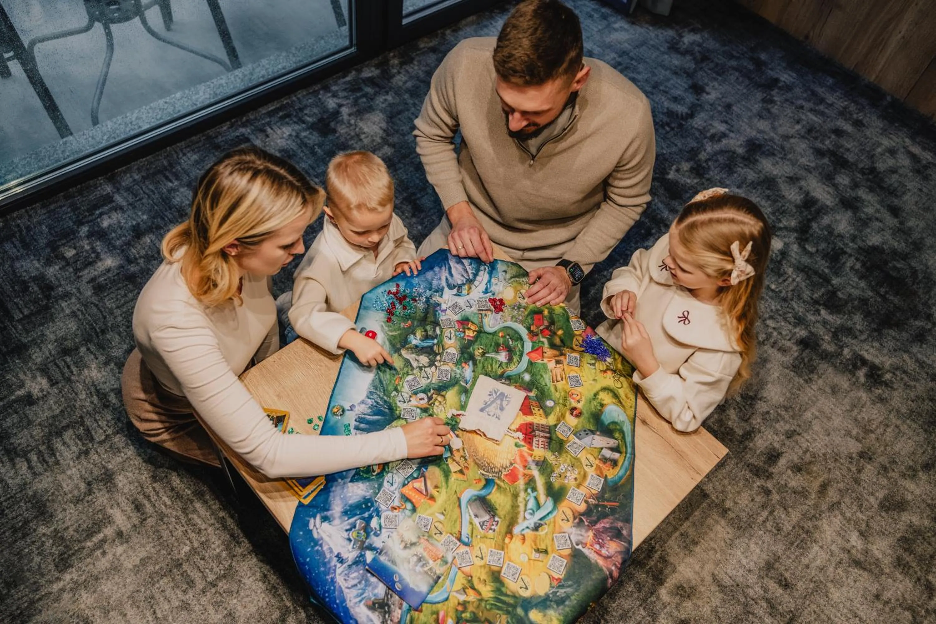 Family in Rezydencja AQUA by GRANO