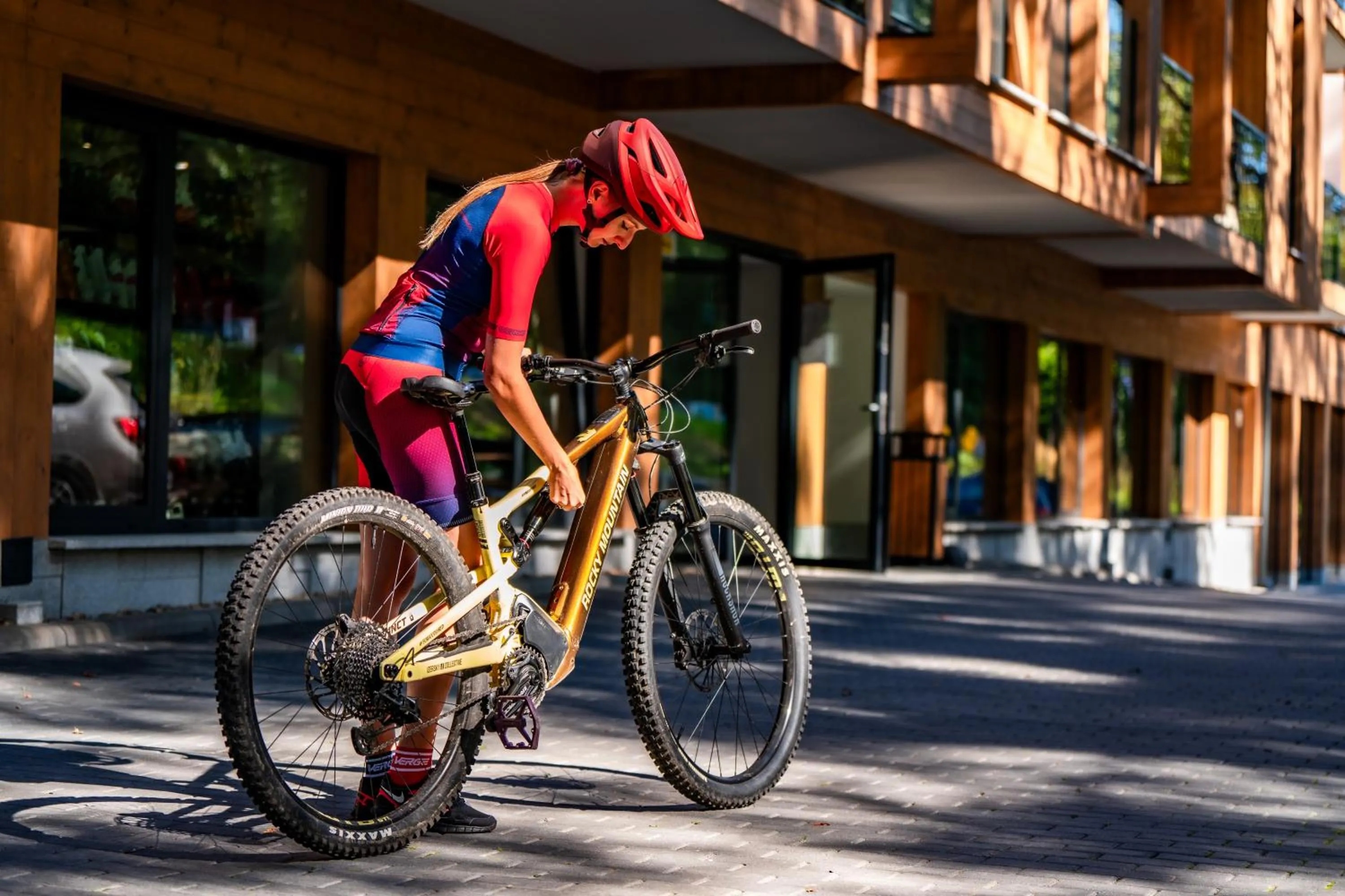 Cycling in Rezydencja AQUA by GRANO