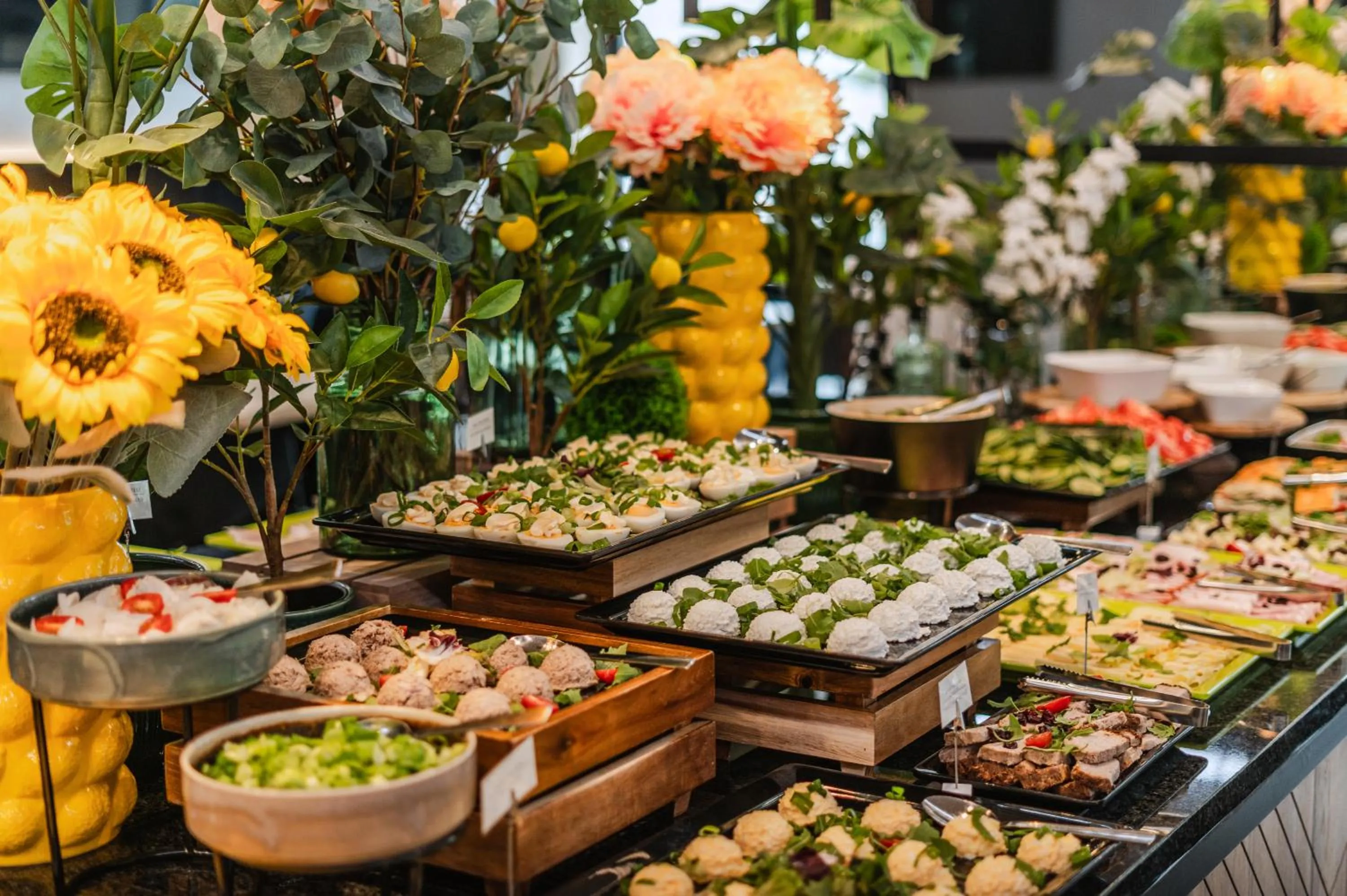 Buffet breakfast in Rezydencja AQUA by GRANO