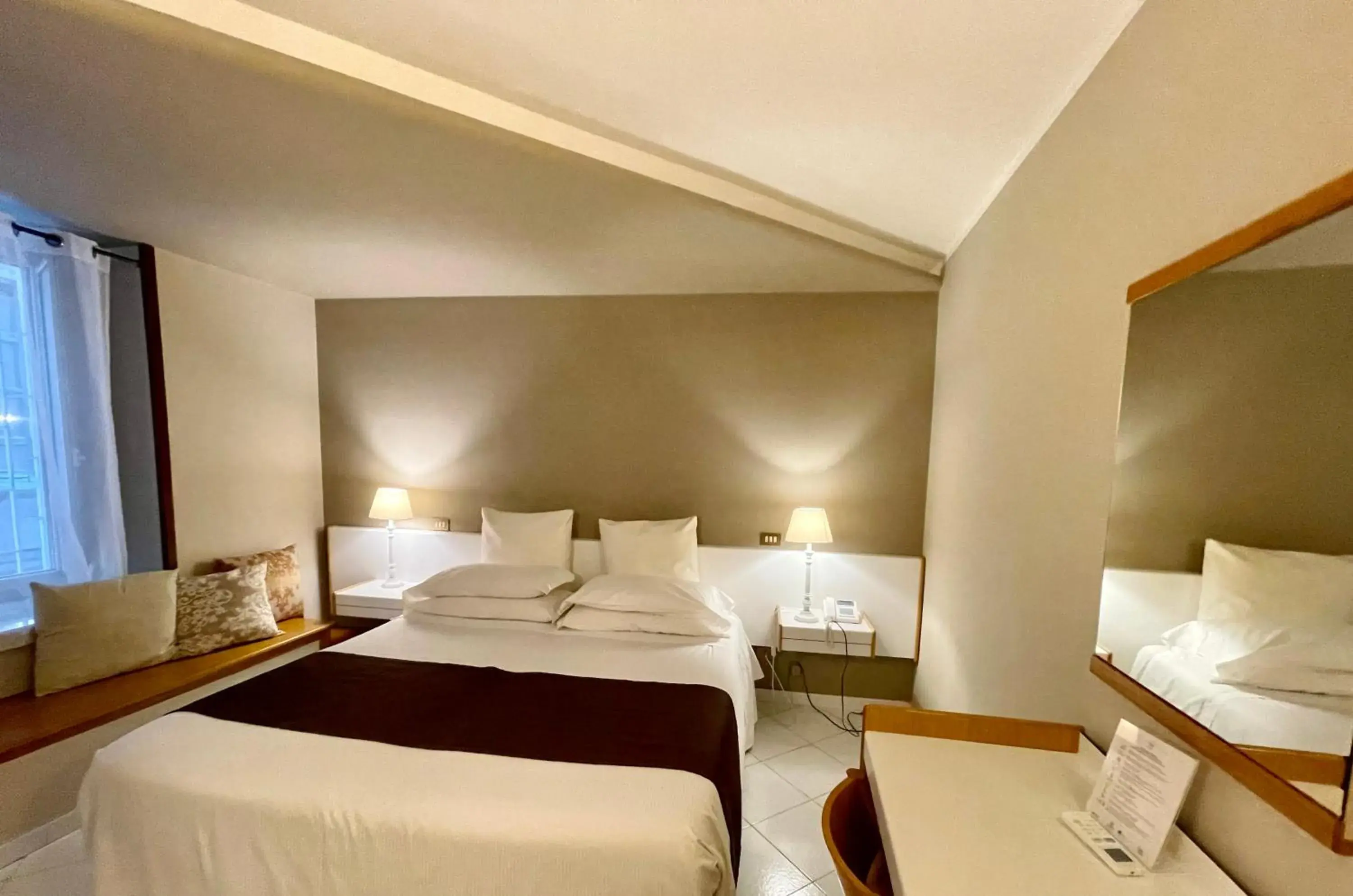 Standard Double or Twin Room in Hotel Posta Standard Double or Twin Room in Hotel Posta