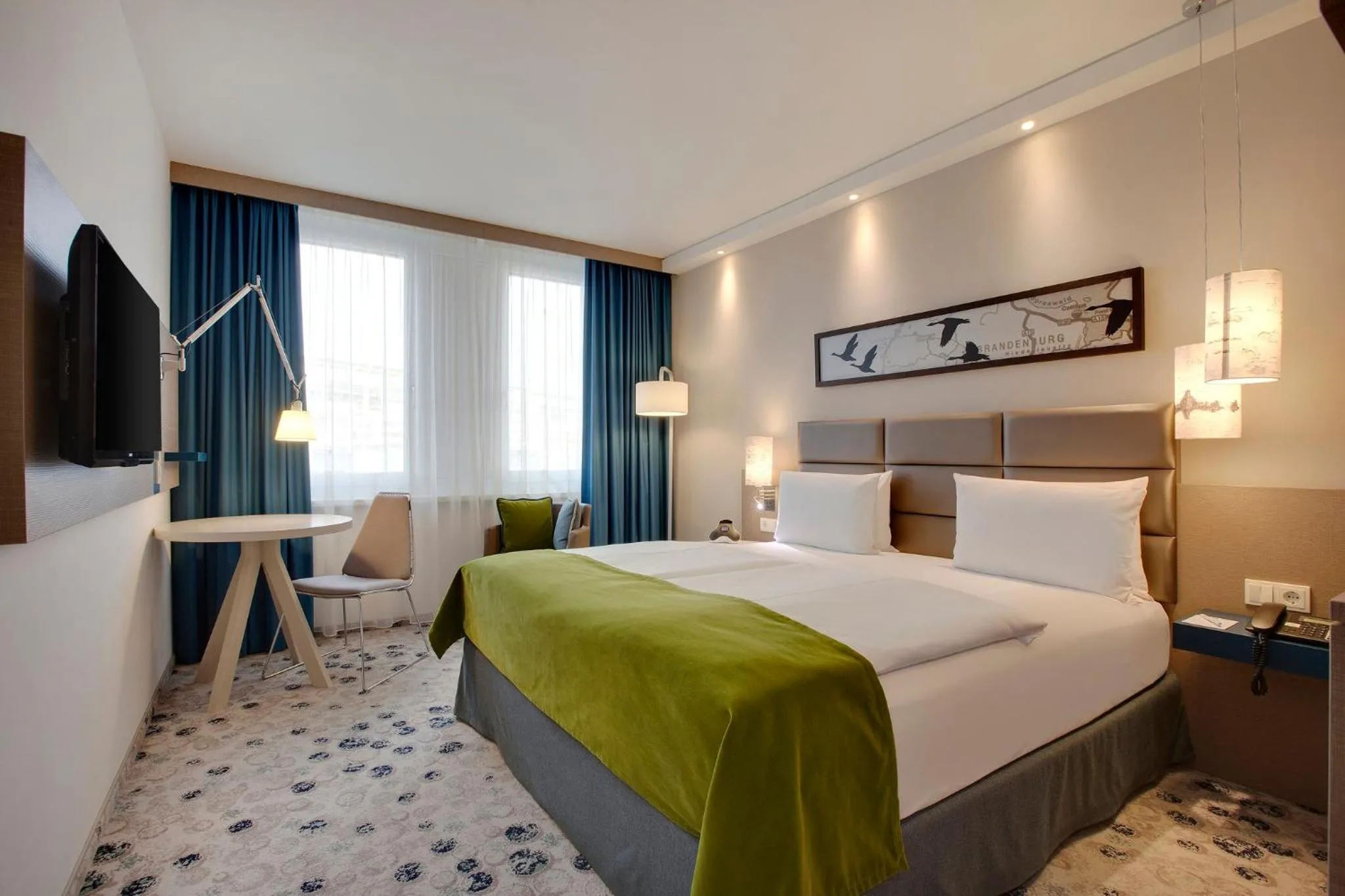 Photo of the whole room, Bed in Holiday Inn Berlin City East Side by IHG