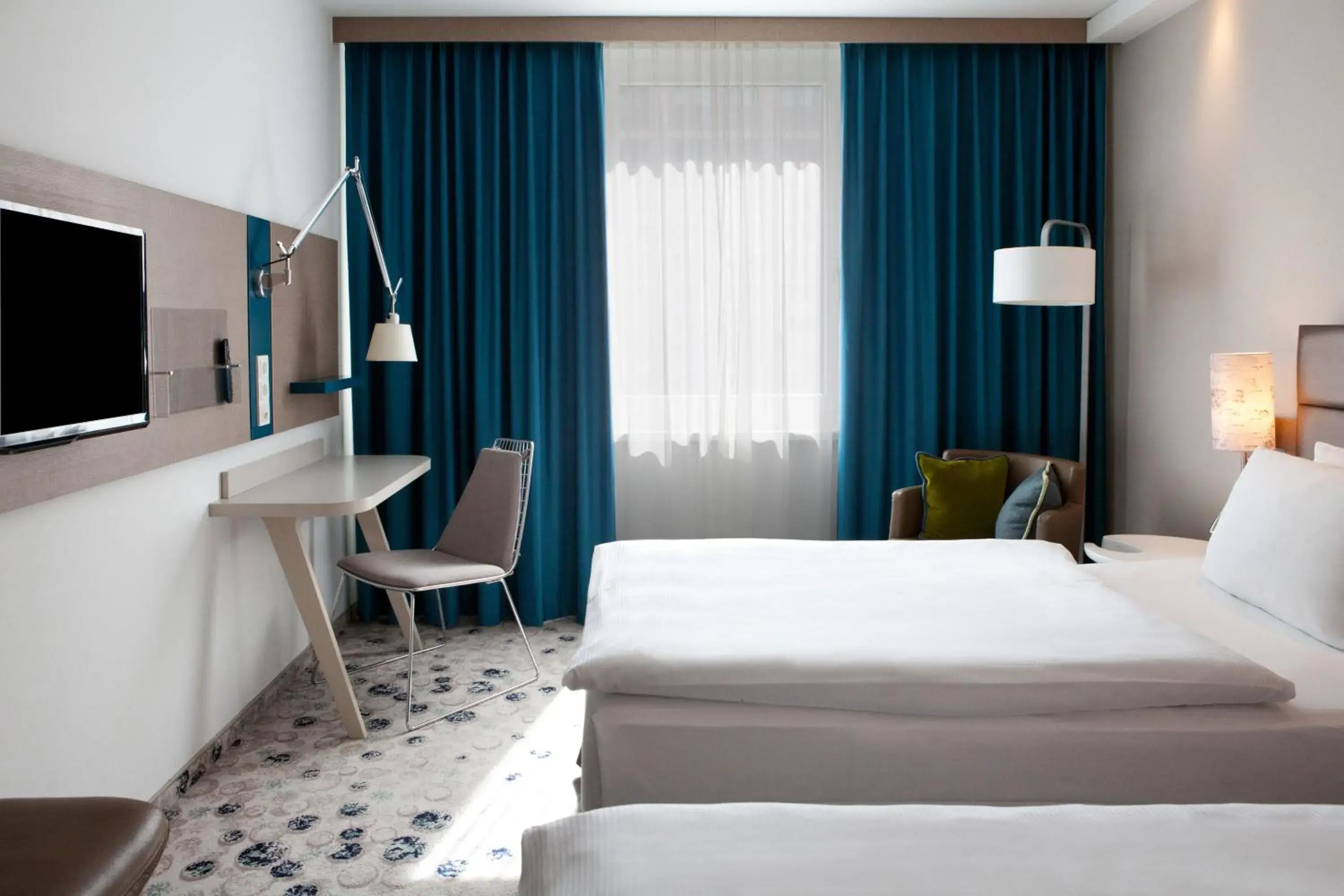 Bedroom, Bed in Holiday Inn Berlin City East Side by IHG Bedroom, Bed in Holiday Inn Berlin City East Side by IHG