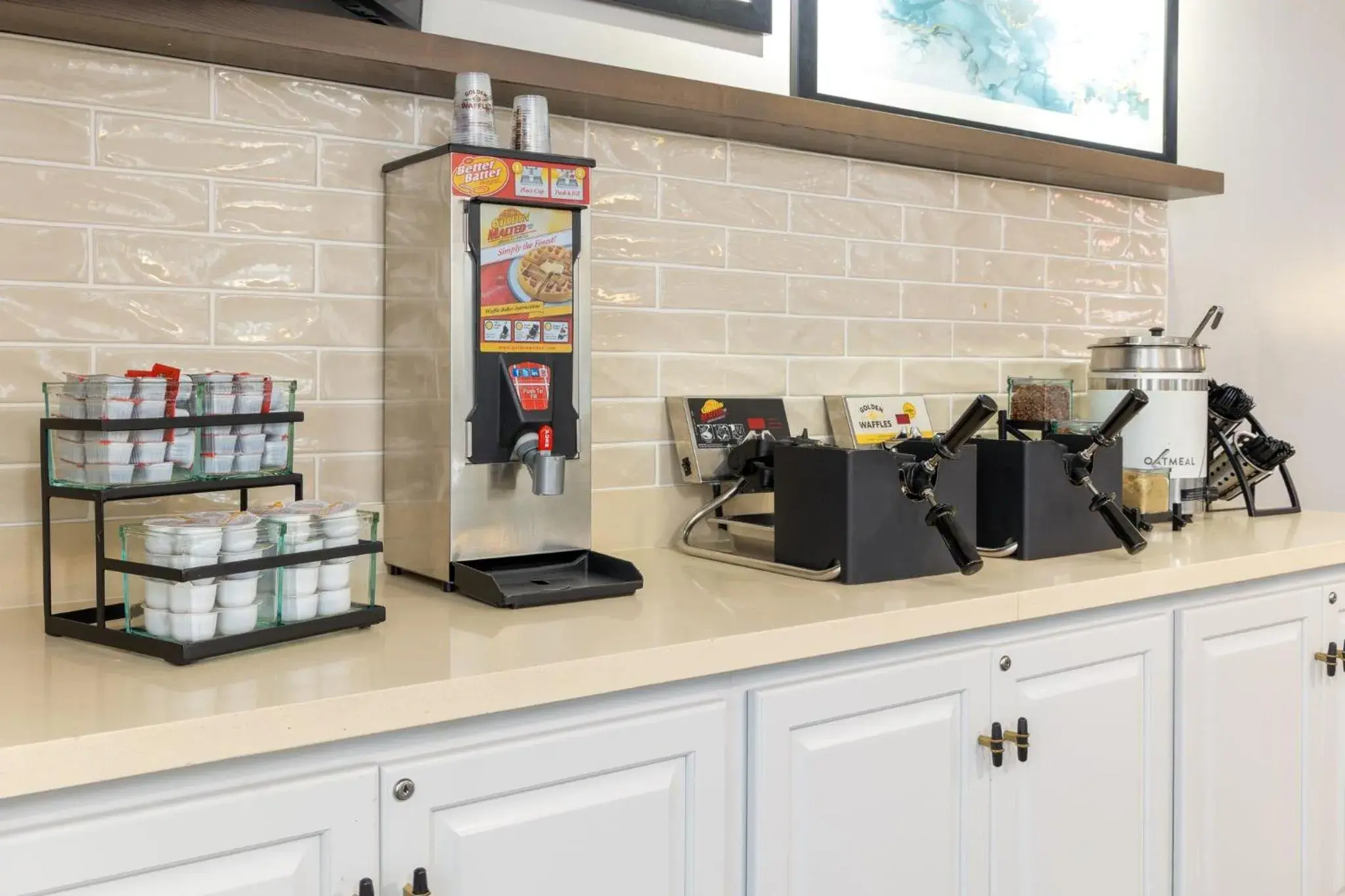 Restaurant/places to eat in Staybridge Suites Denver - Central Park by IHG Restaurant/places to eat in Staybridge Suites Denver - Central Park by IHG