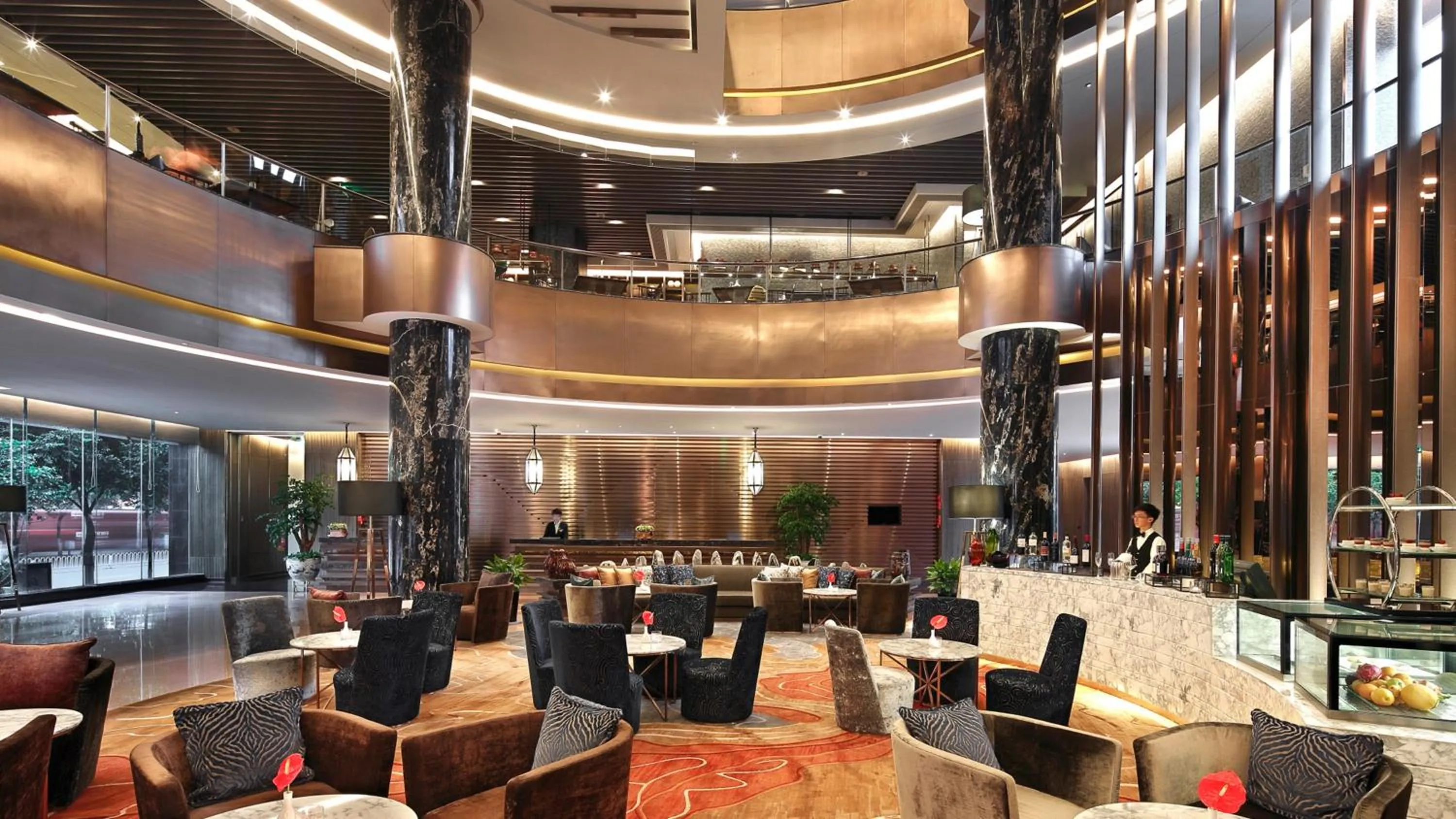 Restaurant/places to eat in Crowne Plaza Kunming City Centre by IHG