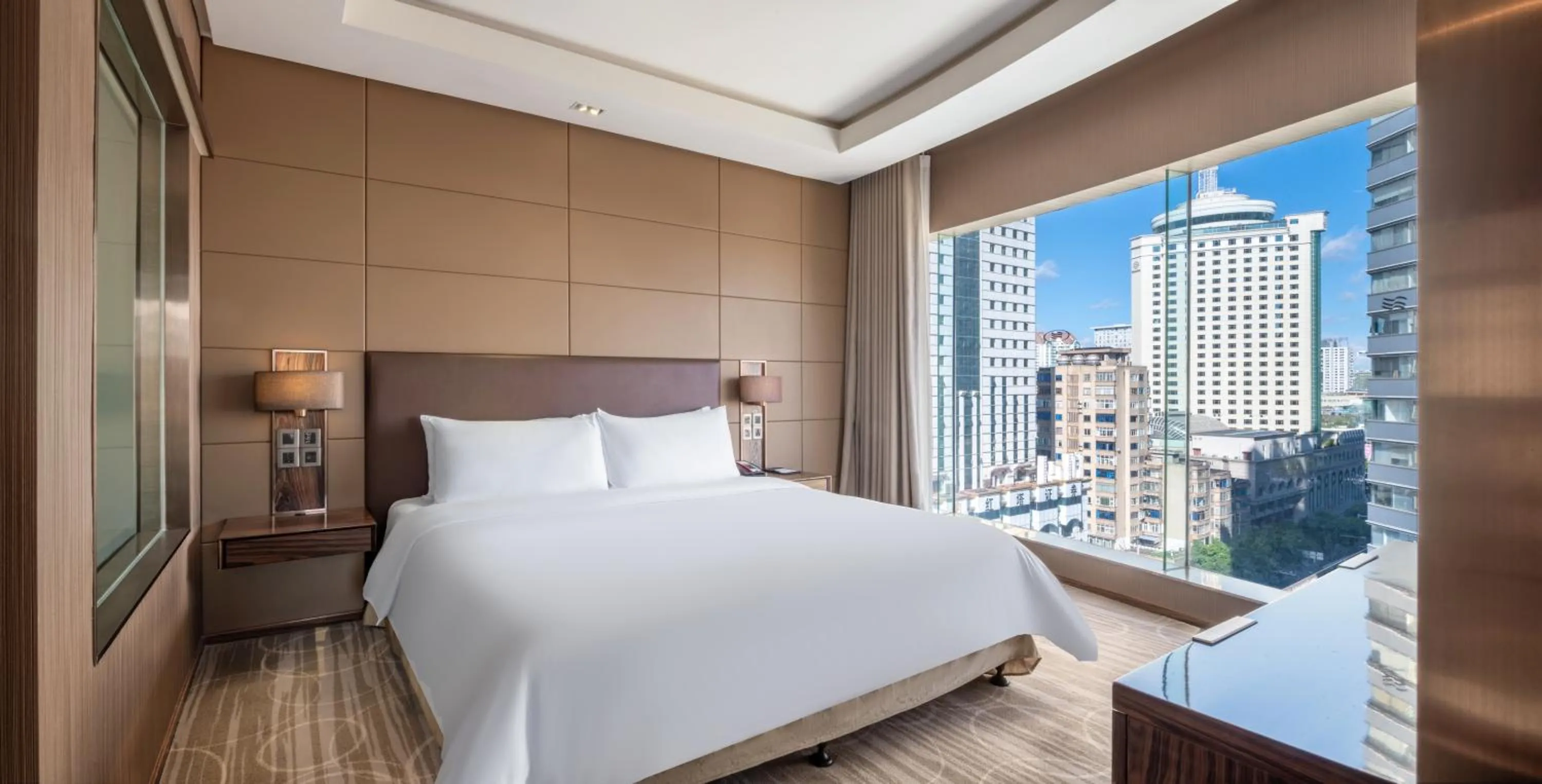 Photo of the whole room, Bed in Crowne Plaza Kunming City Centre by IHG