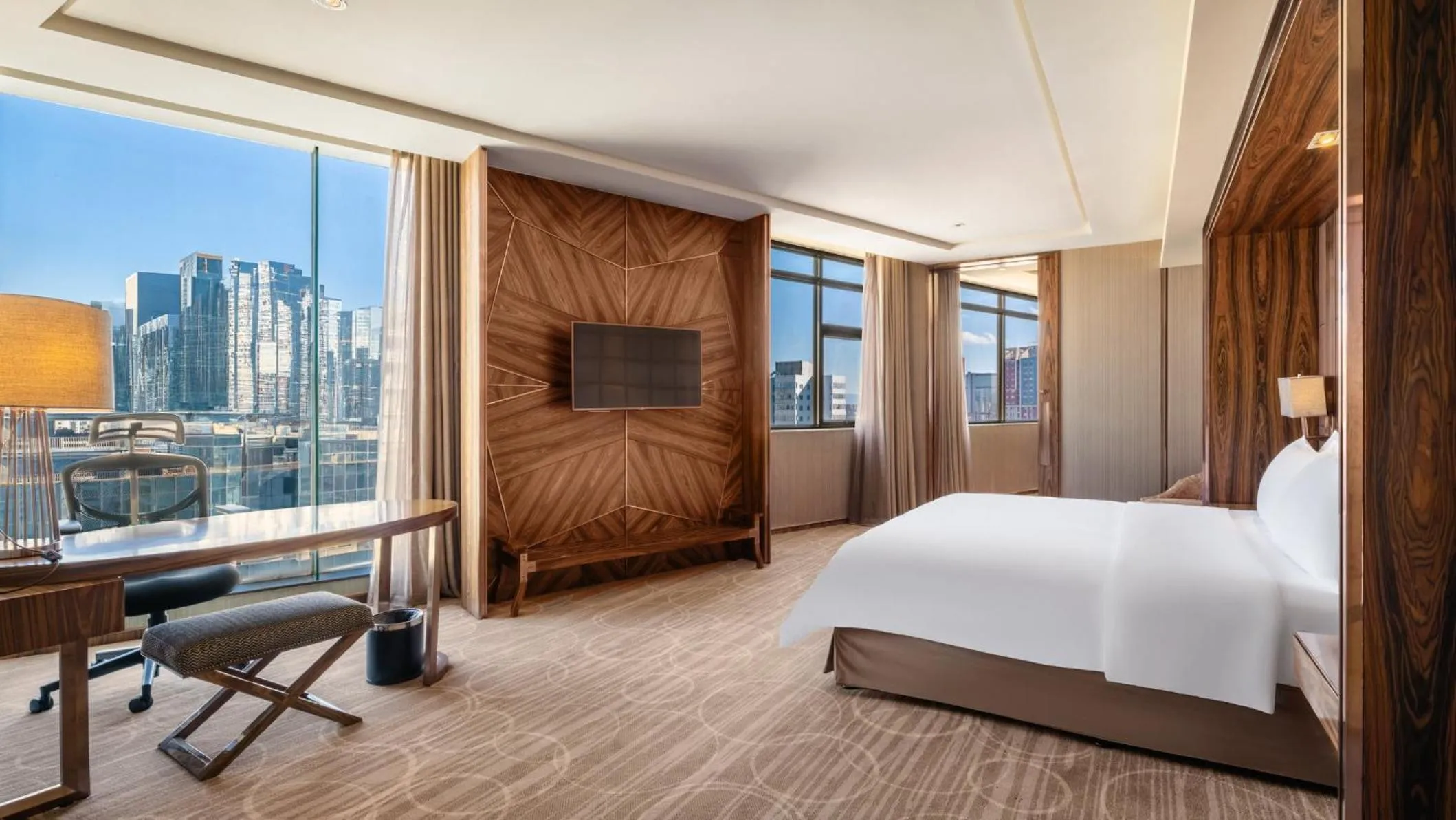 Photo of the whole room, Bed in Crowne Plaza Kunming City Centre by IHG