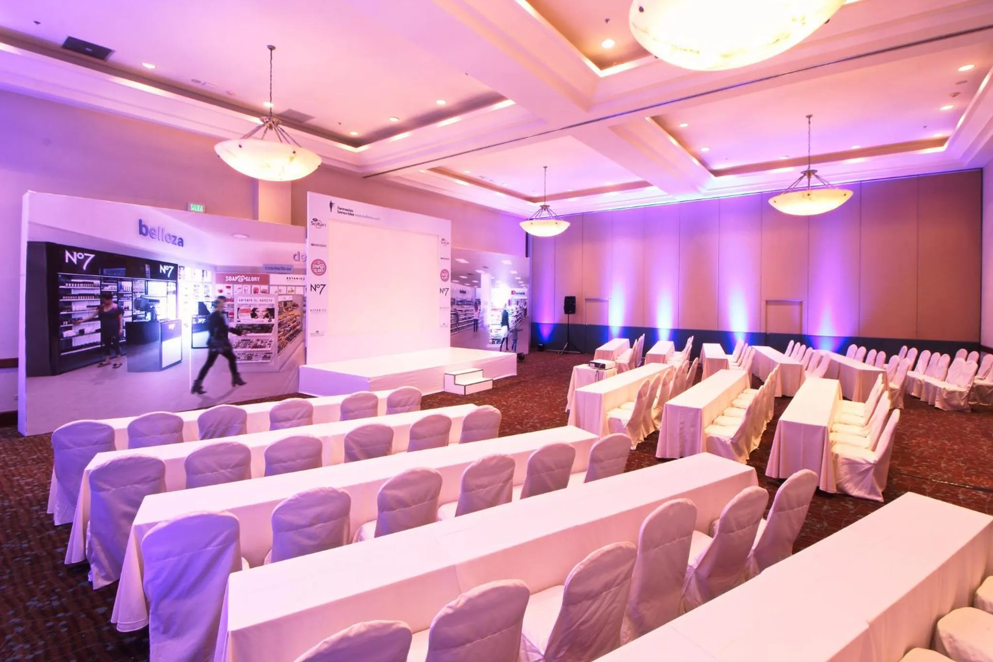 Meeting/conference room in Holiday Inn Monterrey Valle by IHG