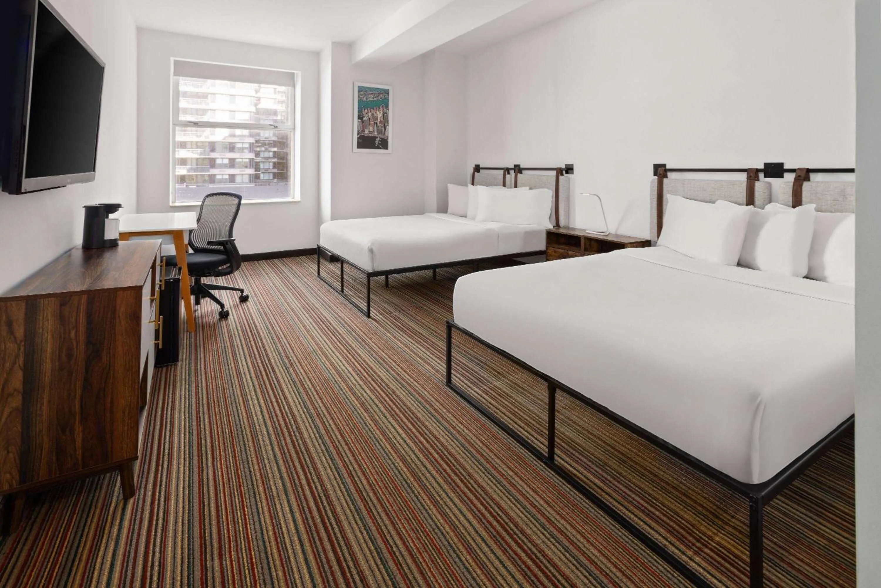 Double Room with Parade View - Non-Smoking in The Herald by LuxUrban