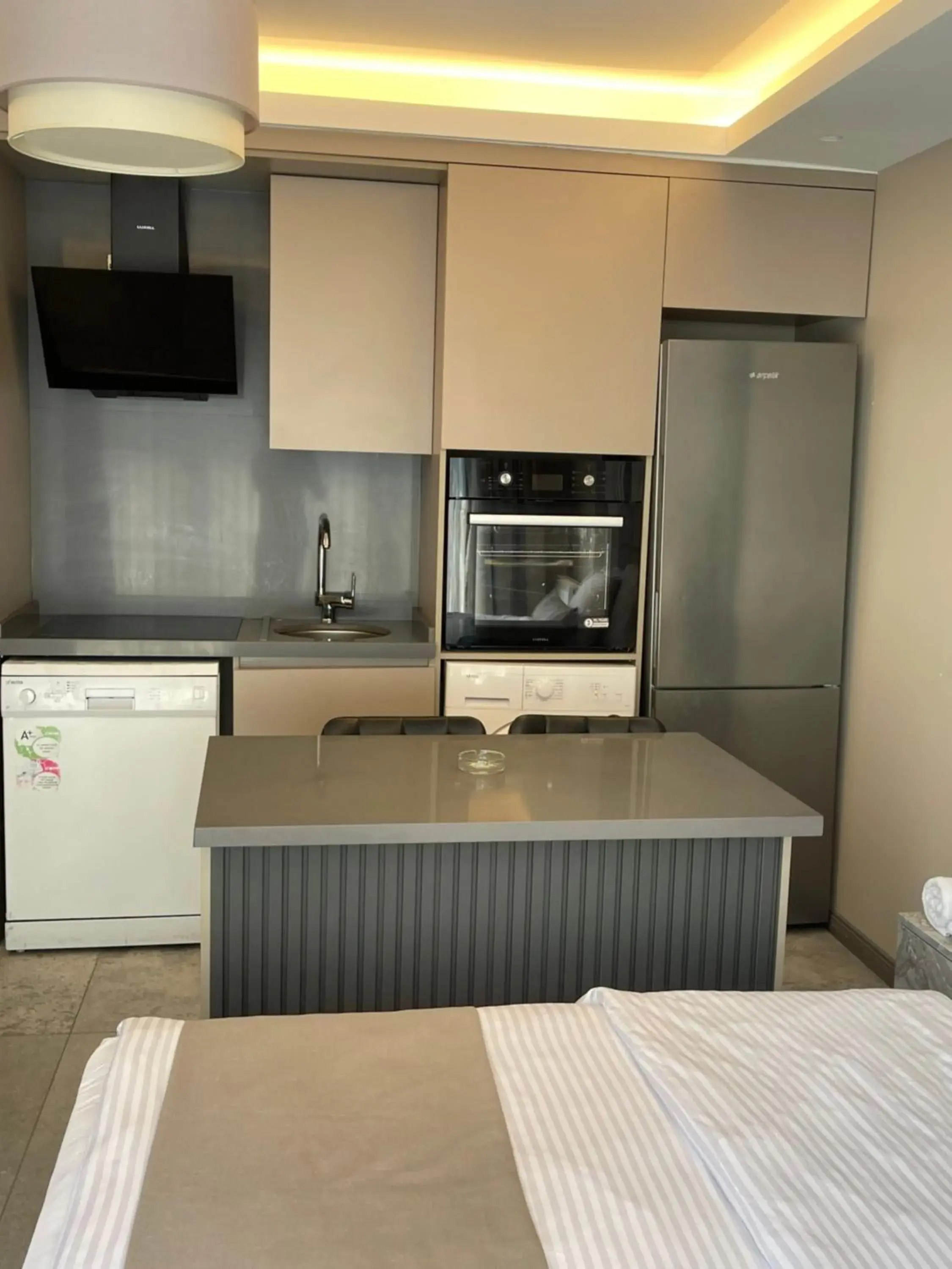 Three-Bedroom Apartment in Aymira Suite Hotel Three-Bedroom Apartment in Aymira Suite Hotel