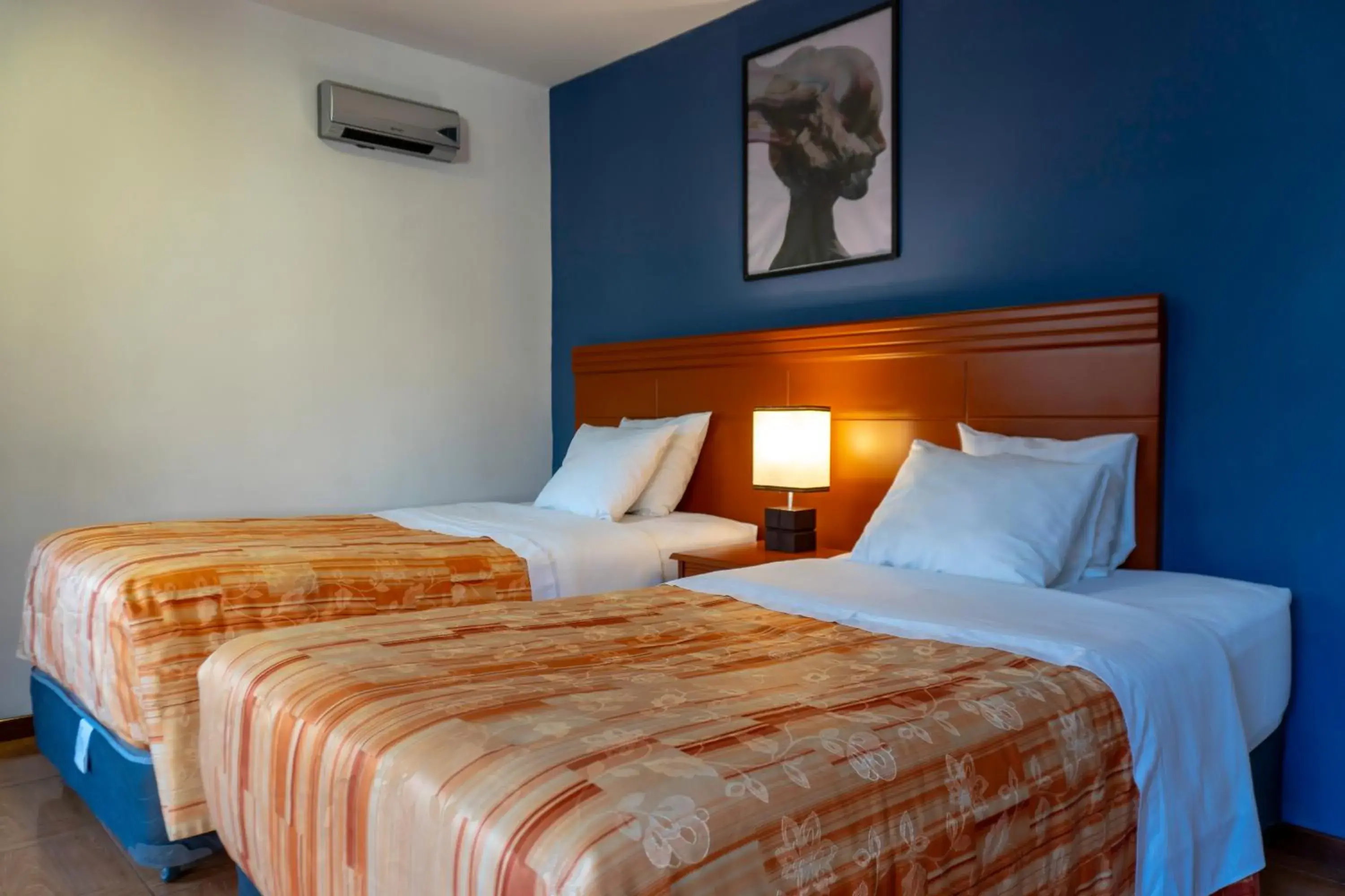 Twin Room in Ankara Hotel Twin Room in Ankara Hotel