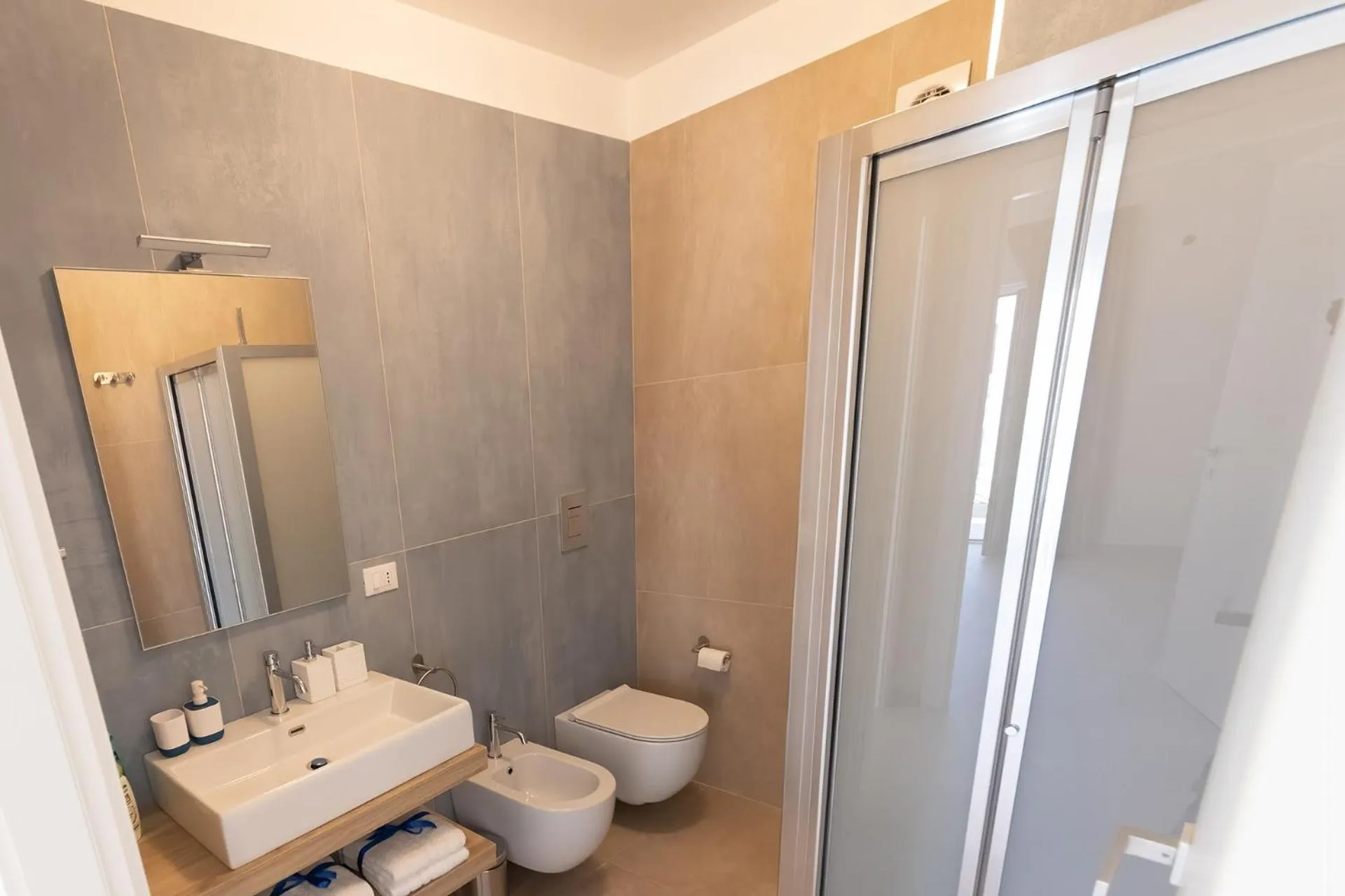 Bathroom in Alta Marea Sea Apartments