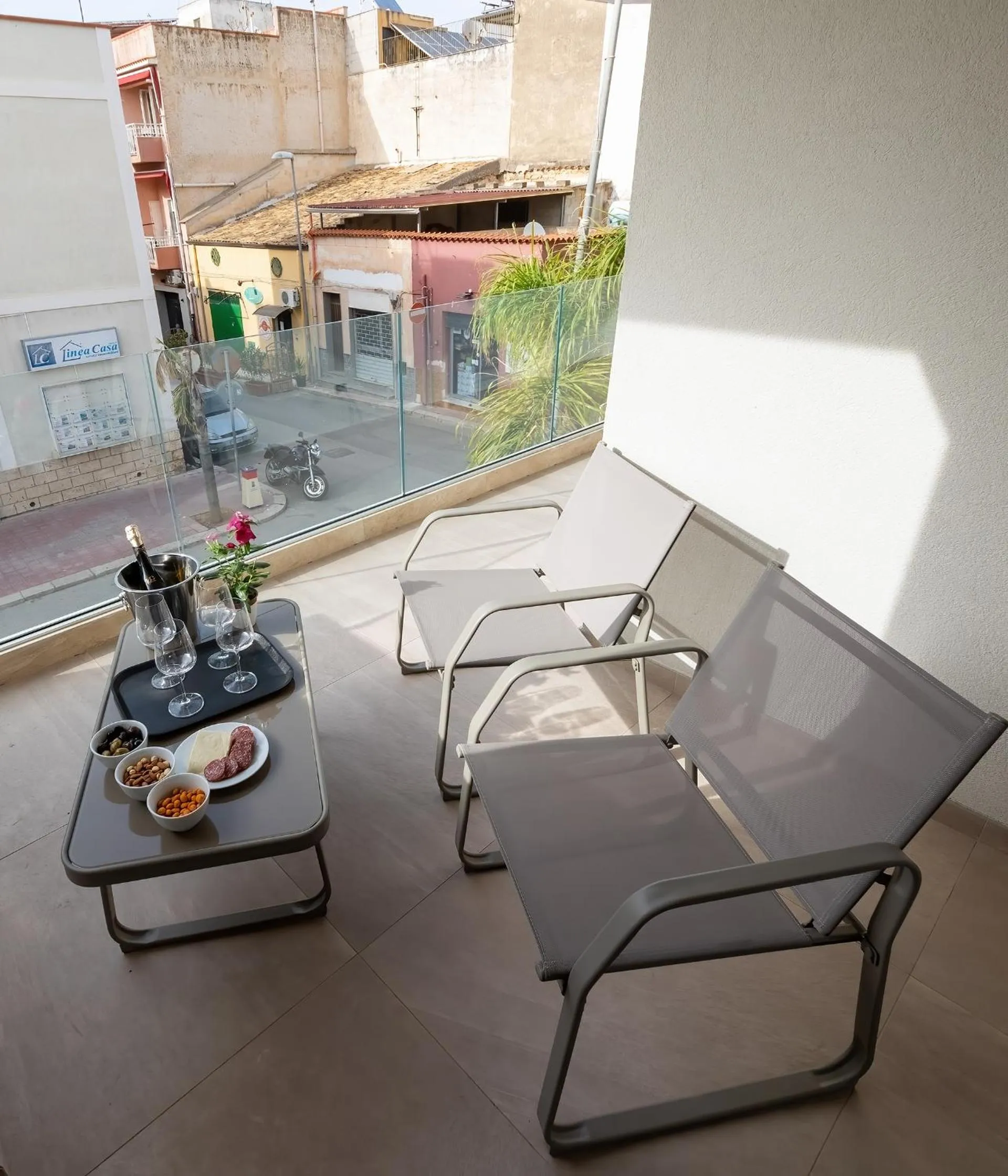 Balcony/Terrace in Alta Marea Sea Apartments
