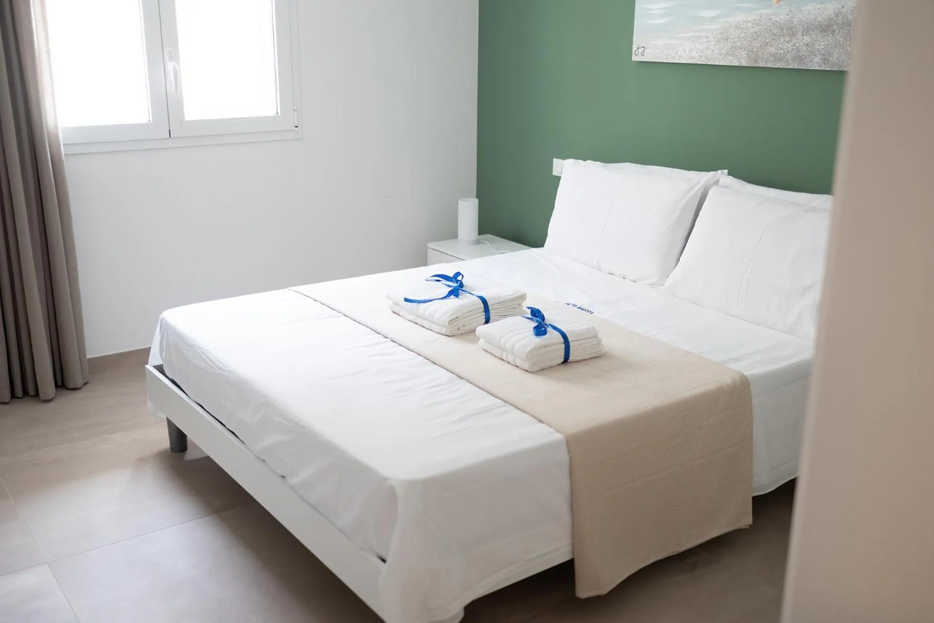 Bed in Alta Marea Sea Apartments