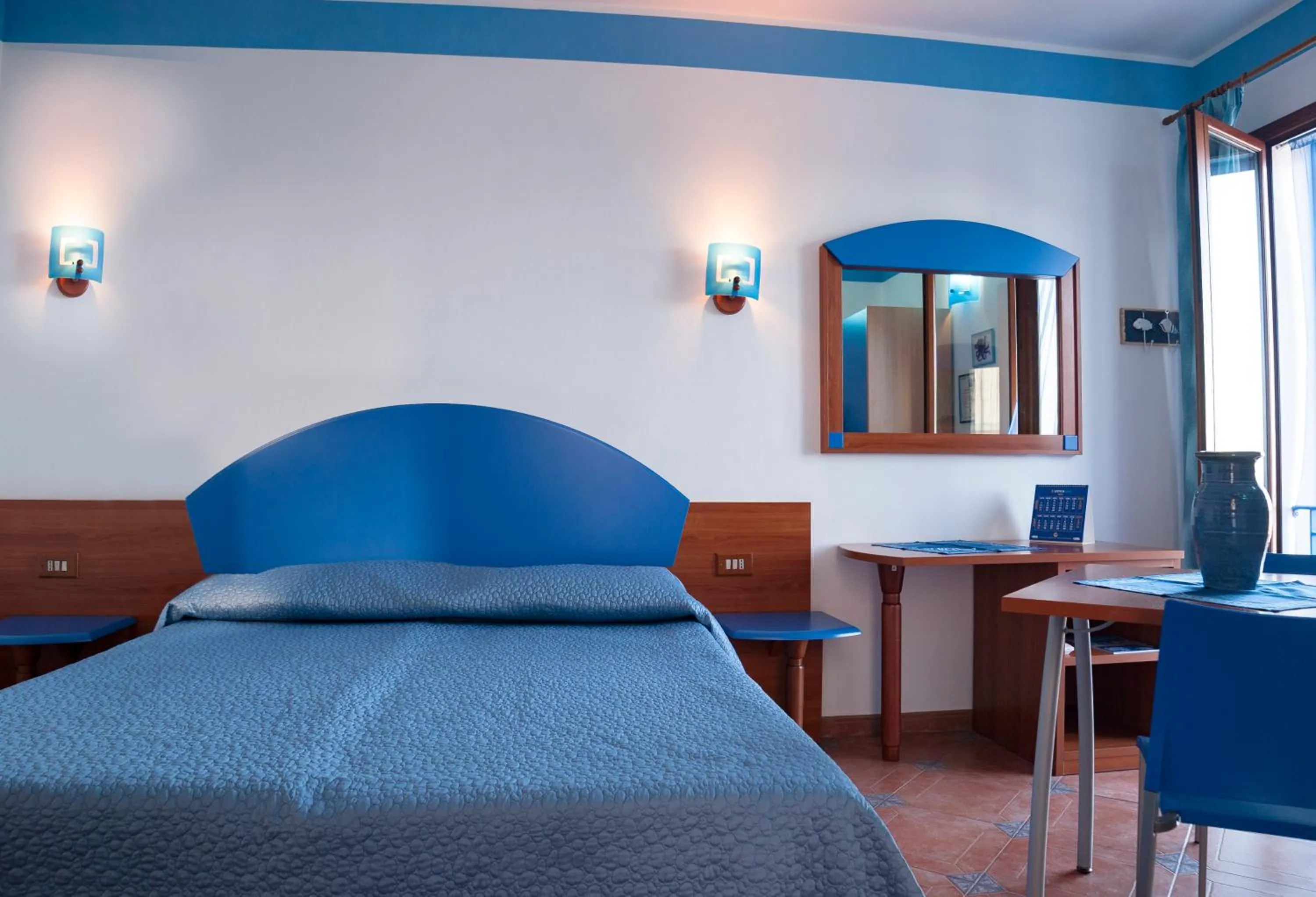 Bedroom, Bed in Sogni Nel Blu