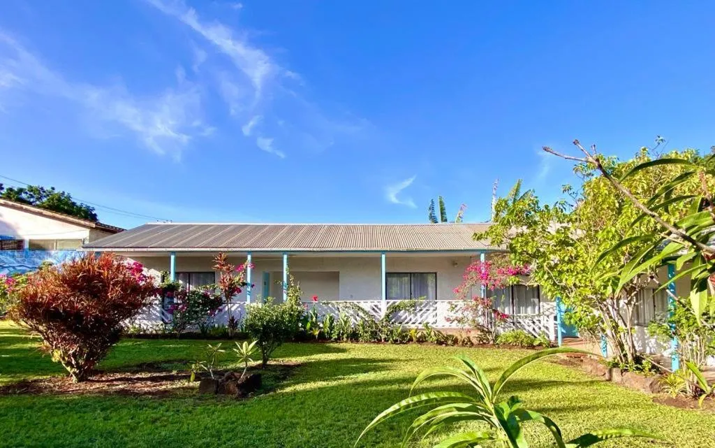 Property building in Kahina Lodge