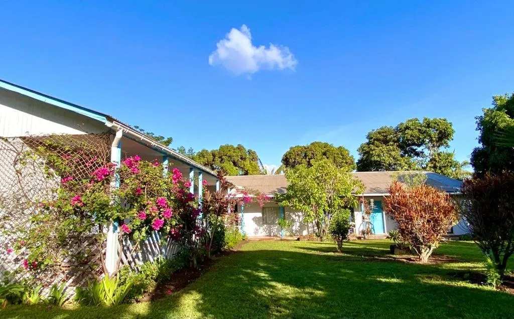 Property building in Kahina Lodge
