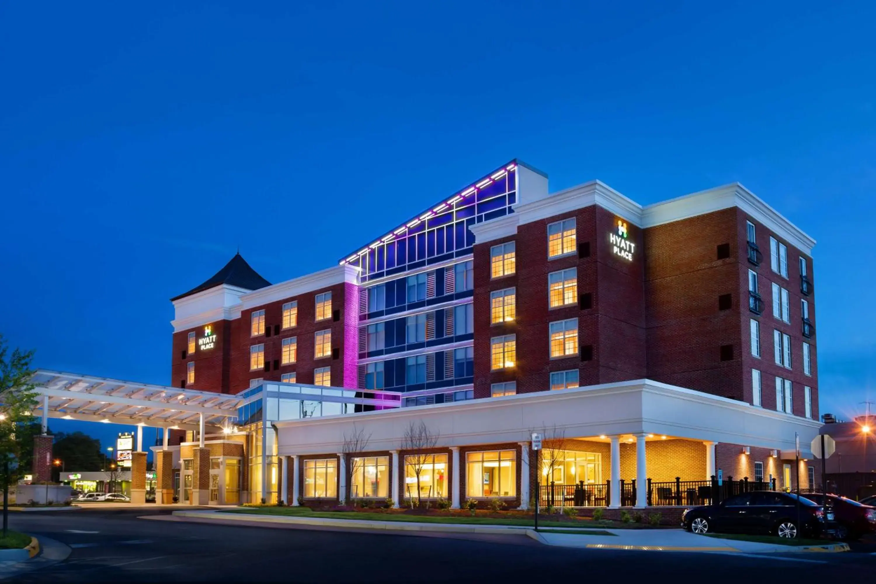Property building in Hyatt Place Fredericksburg at Mary Washington Property building in Hyatt Place Fredericksburg at Mary Washington
