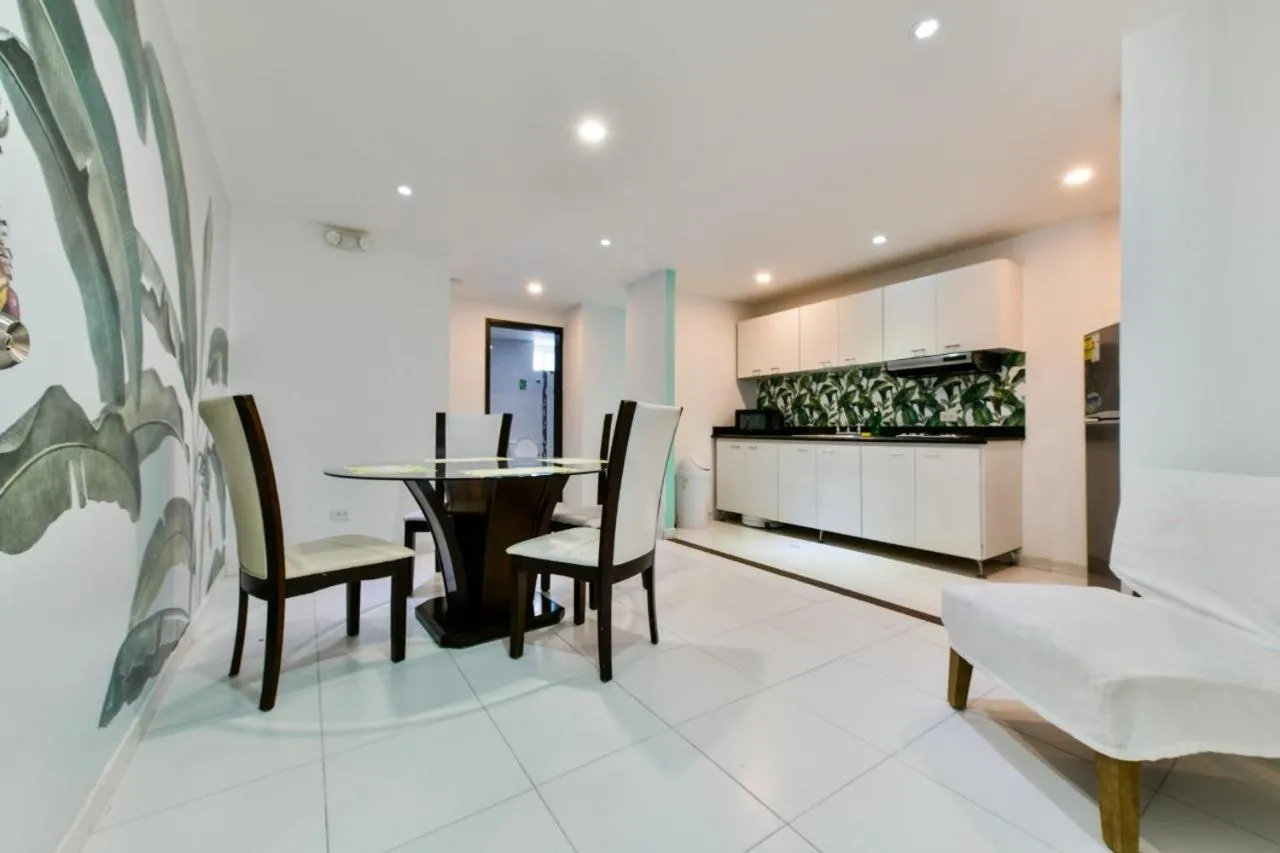 Tropical Breeze Apartamentos