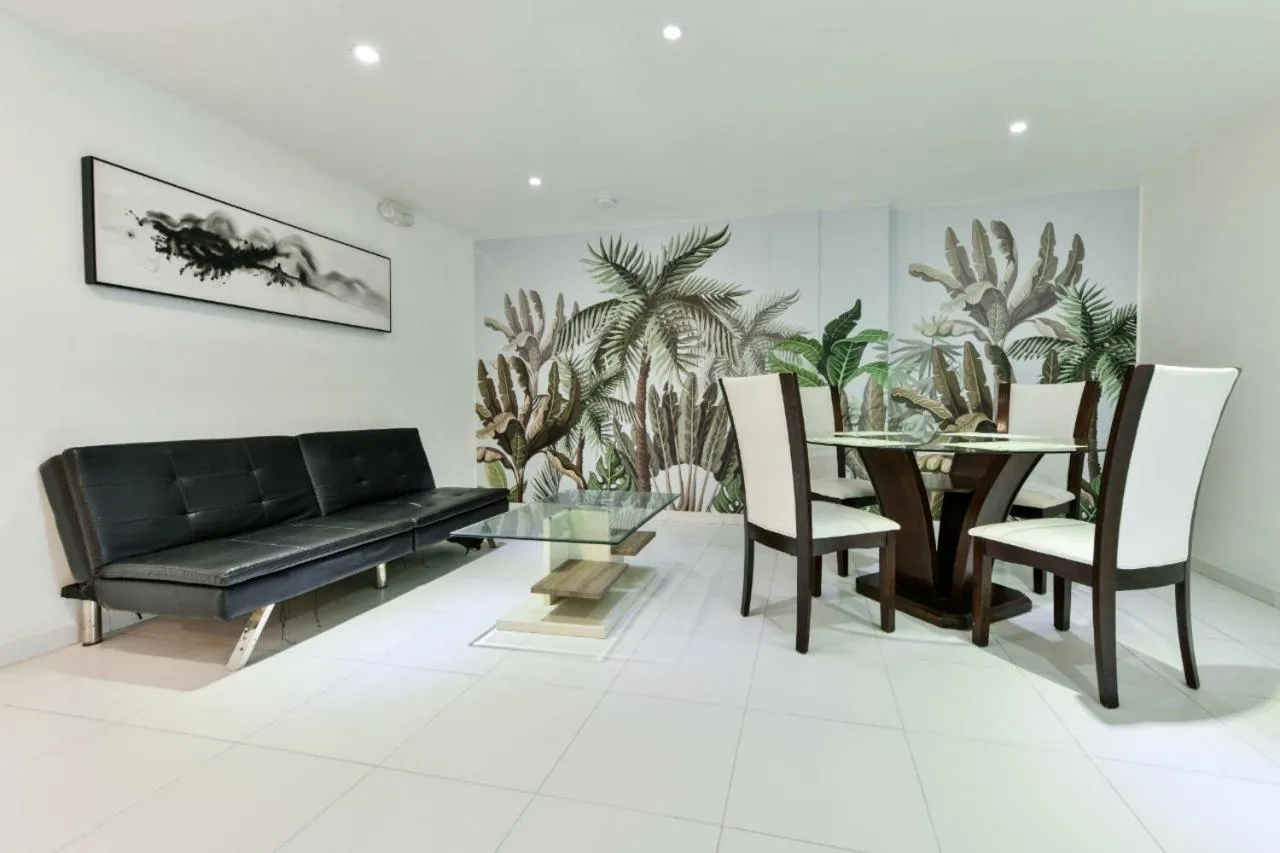 Tropical Breeze Apartamentos