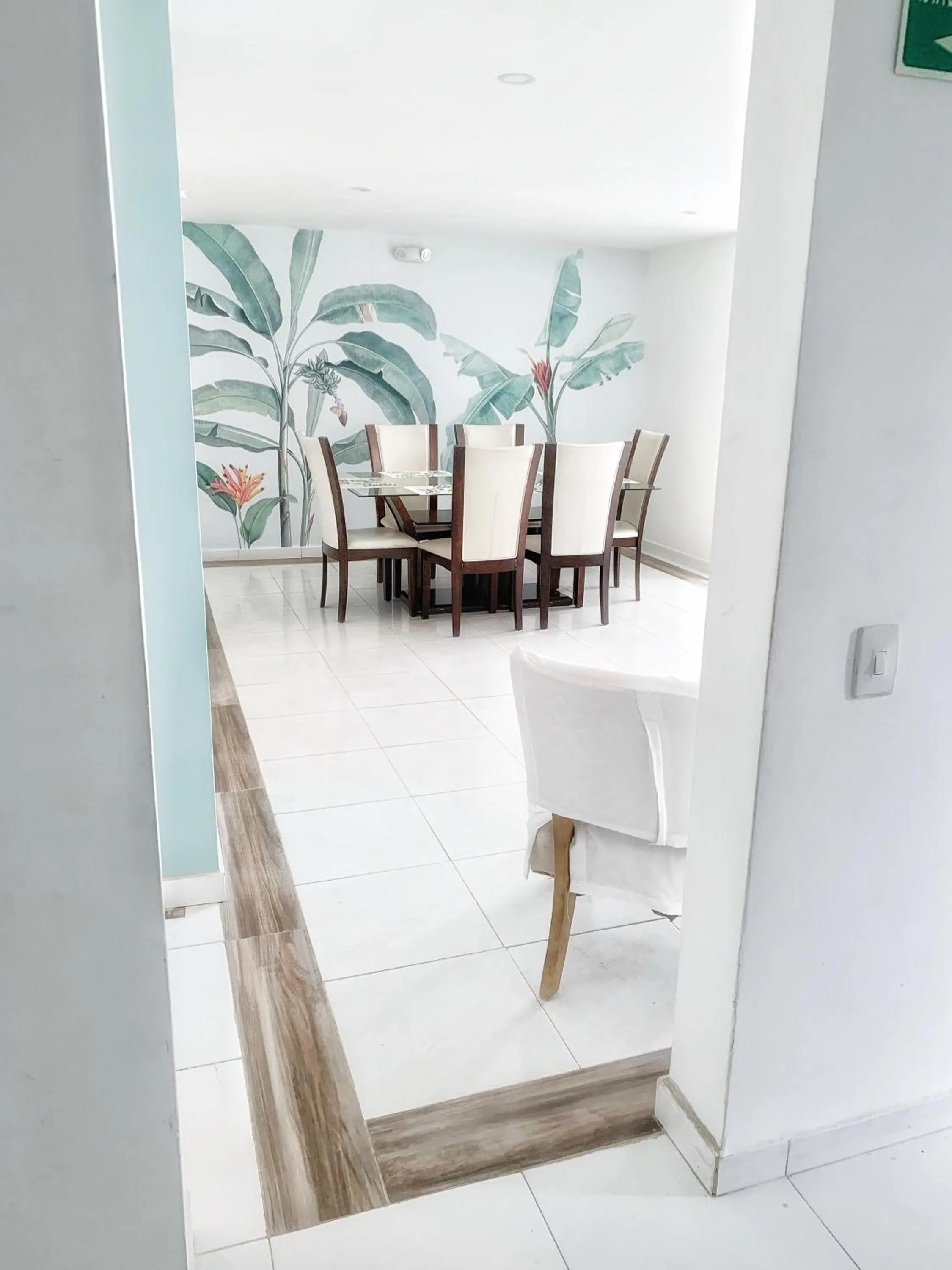 Tropical Breeze Apartamentos